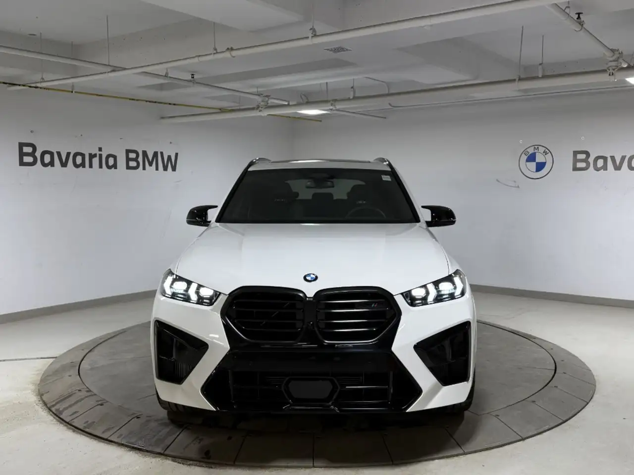 BMW X5 M снимка BMW X5 M
