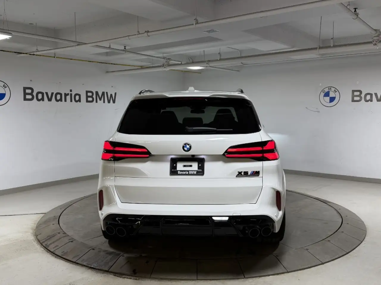 BMW X5 M снимка BMW X5 M