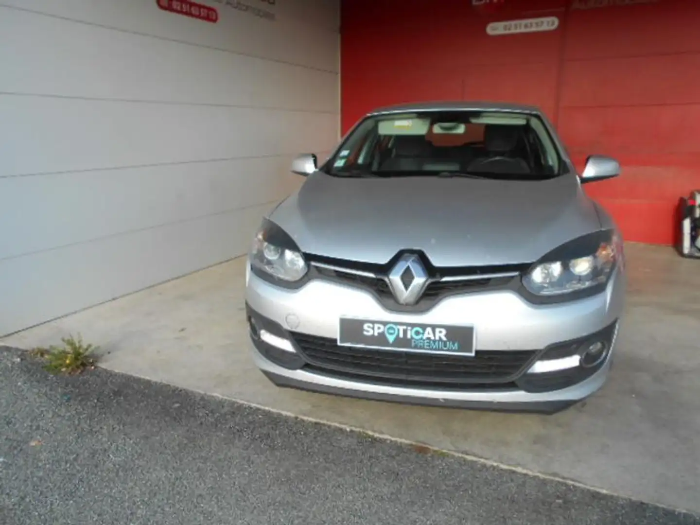 Renault Megane 1.5 dCi 110ch energy Business - 1