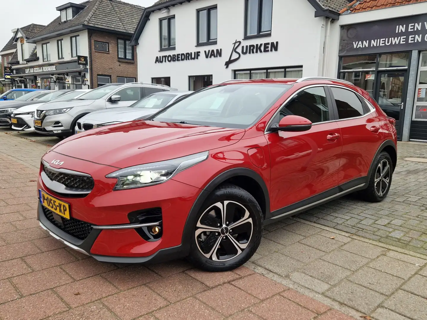 Kia XCeed 1.6 GDi PHEV DynamicPlusLine, Navigatie,Stoelverwa Rood - 1