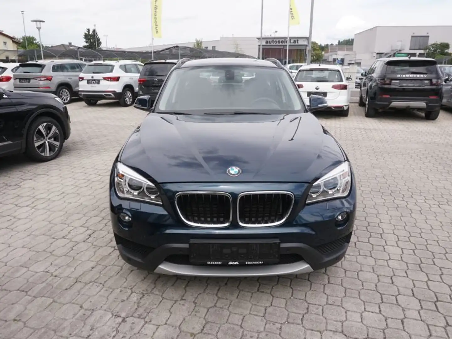 BMW X1 sDrive 18d Österreich-Paket *XENON* Blau - 2