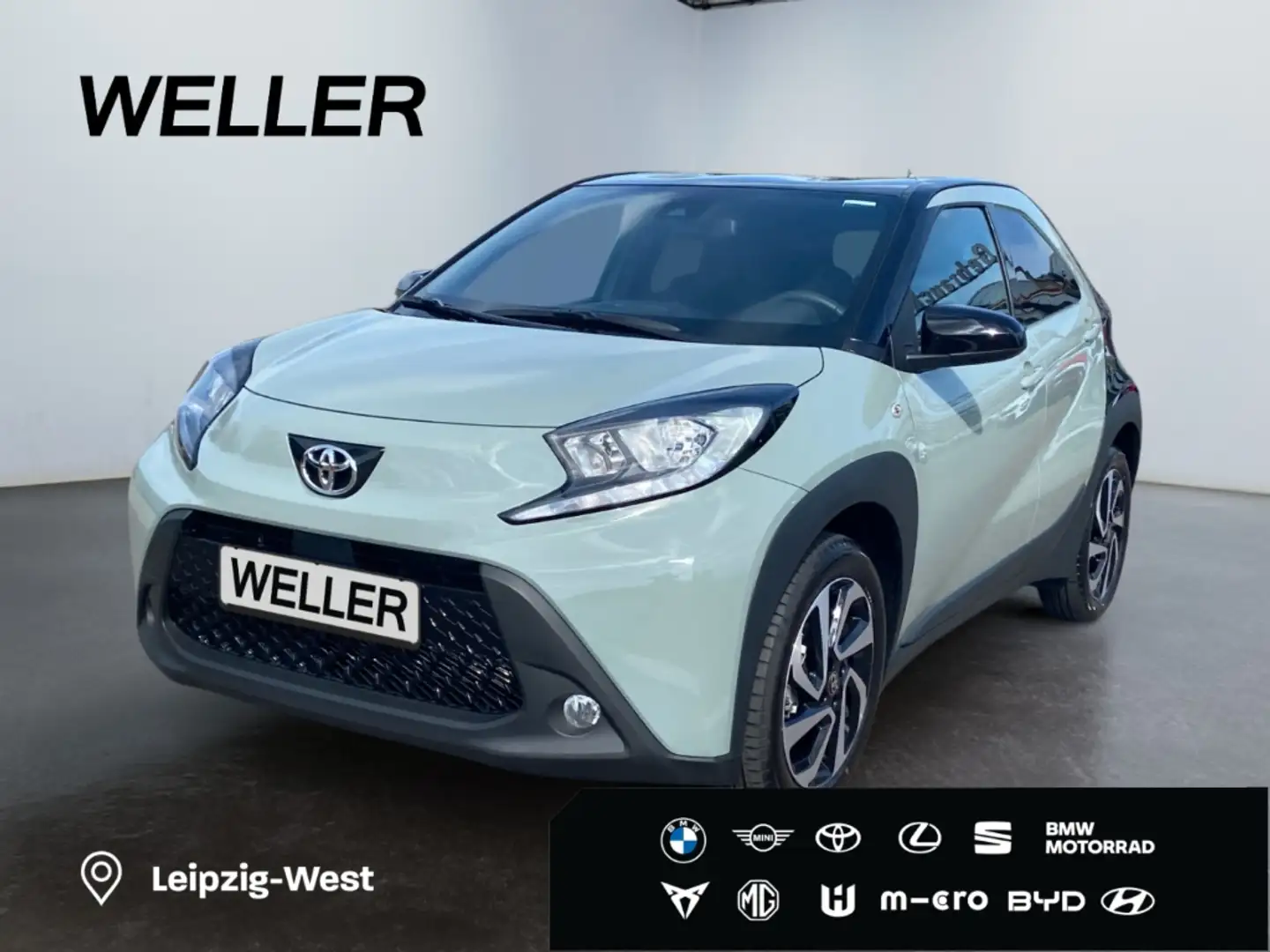 Toyota Aygo X Team D *LED*SHZ*Kamera*ACC*Carplay*17''* Grün - 1