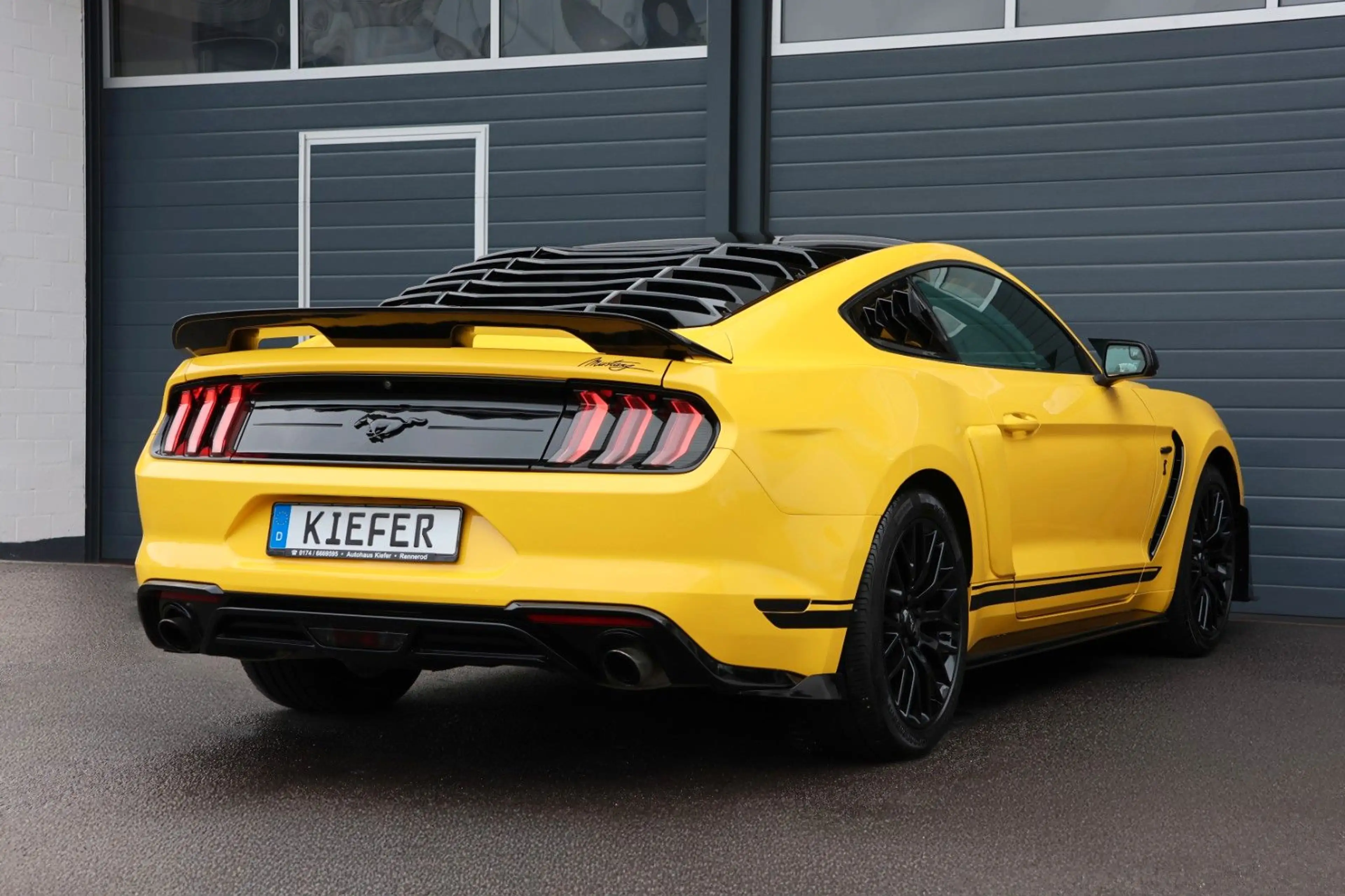 Ford Mustang 2.3 Shelby Optik/LED/CarPlay/KAMERA/R19 — photo 6