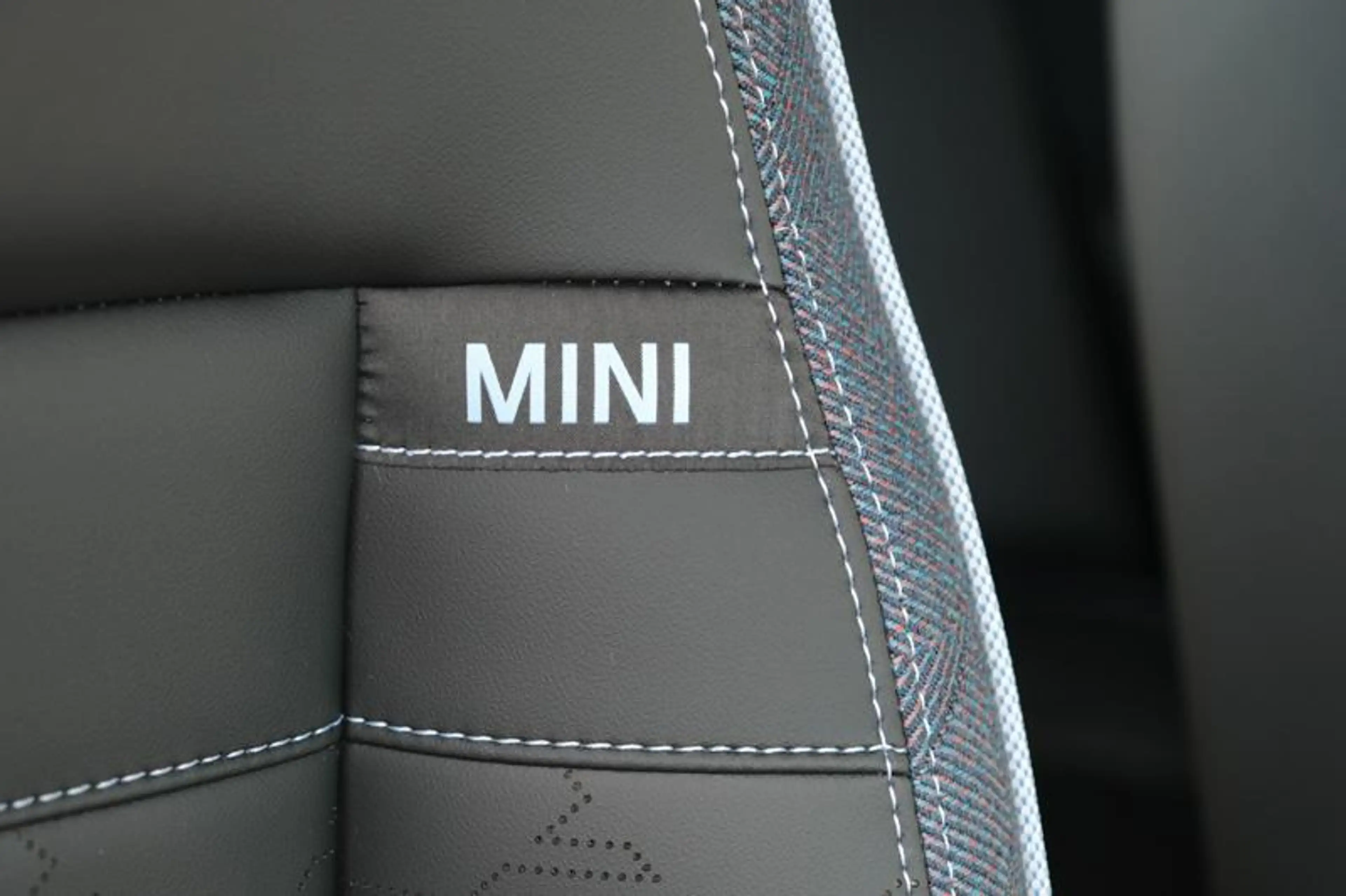 MINI Aceman Aceman E Classic | 38 KWH | HUD | OLED | — photo 11