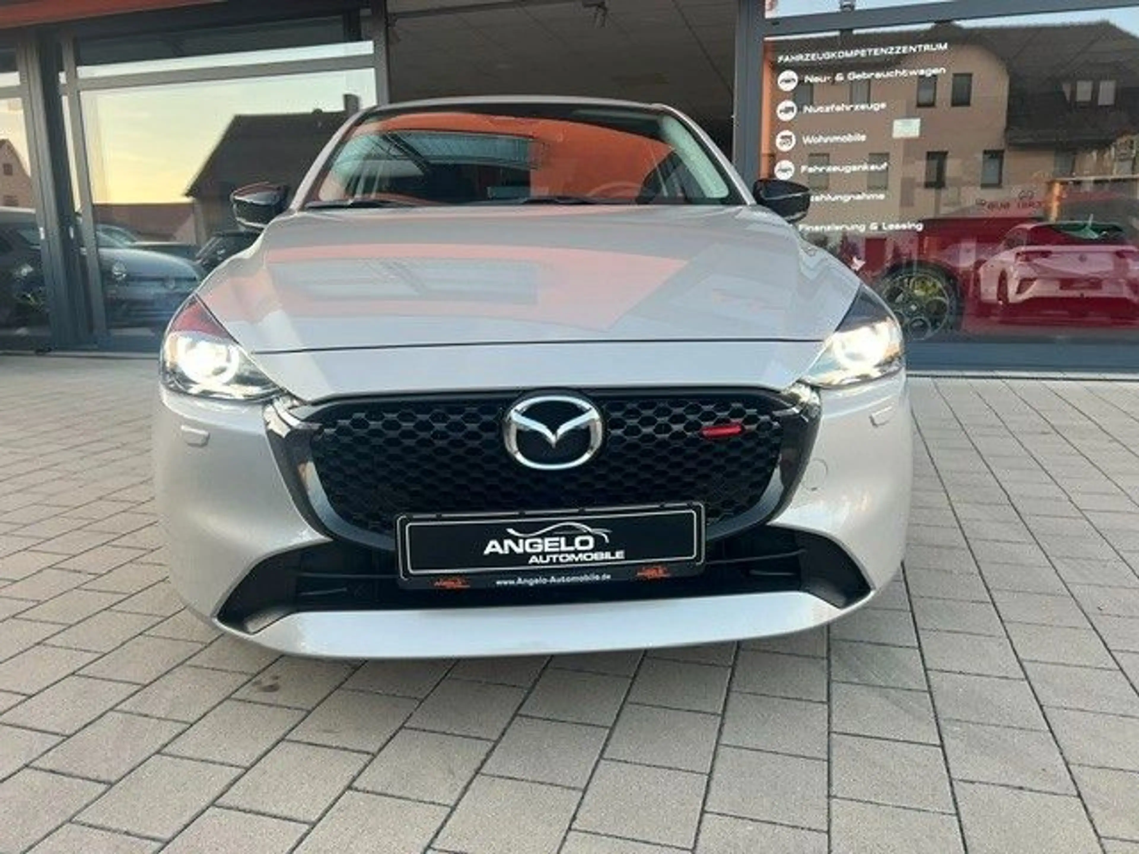 Mazda 2 G 90 Homura Hybrid*Nur 3700 KM*Carplay*LED* — photo 8