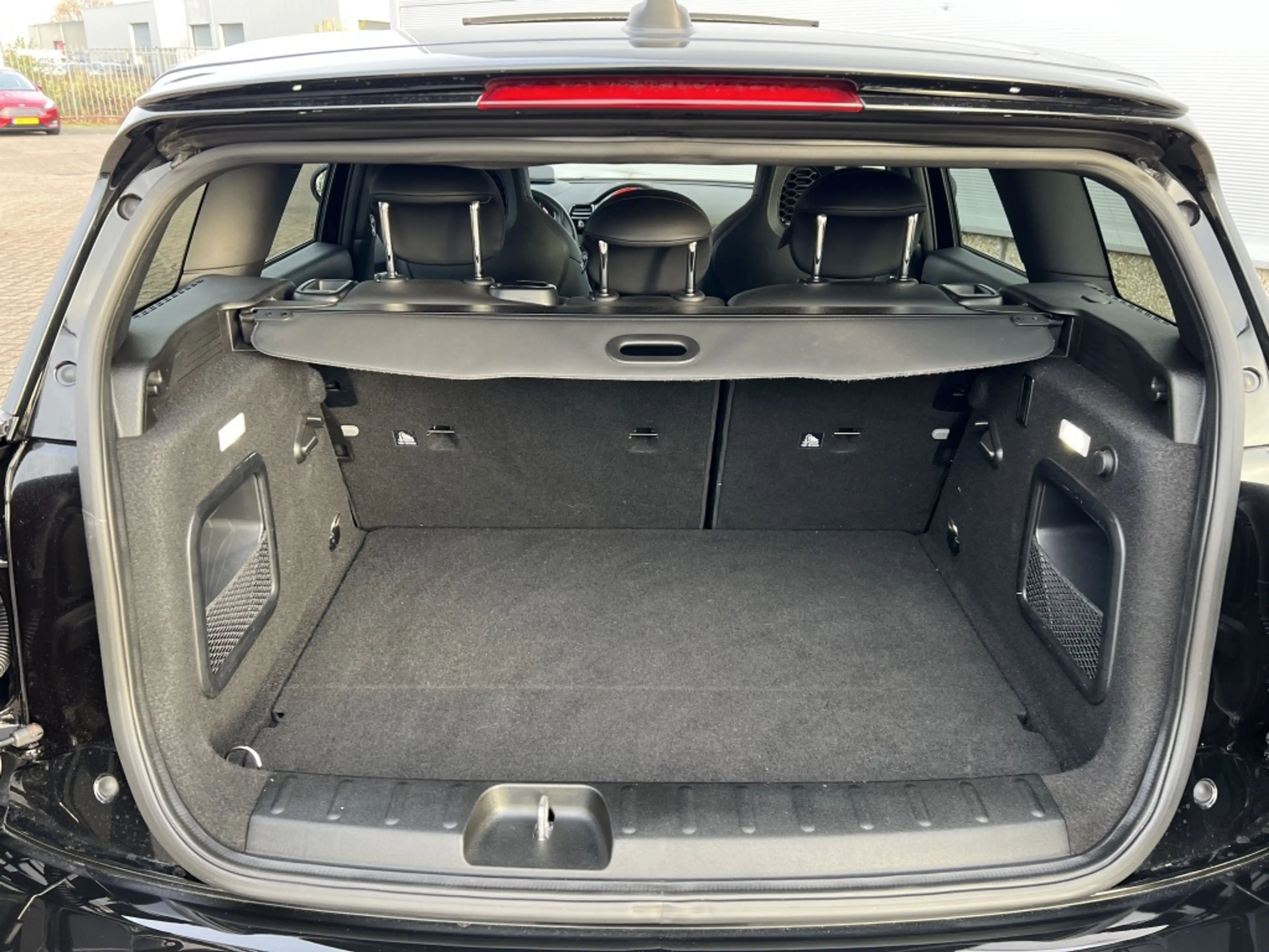 MINI John Cooper Works Clubman Mini 2.0 JCW ALL4 Chili Chili F1, PANODAK, HARMAN — photo 5