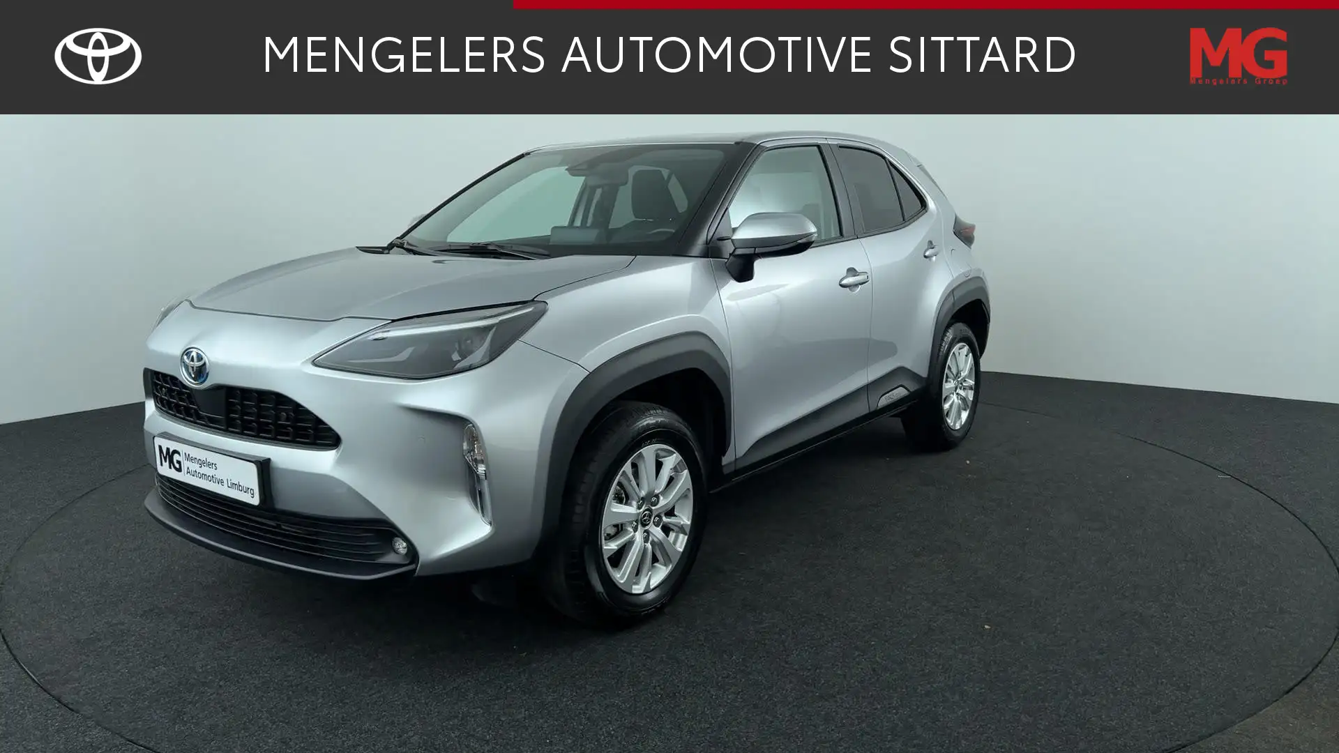 Toyota Yaris Cross 1.5 Hybrid Business / Navi / Parkeersensoren V&A Gris - 1