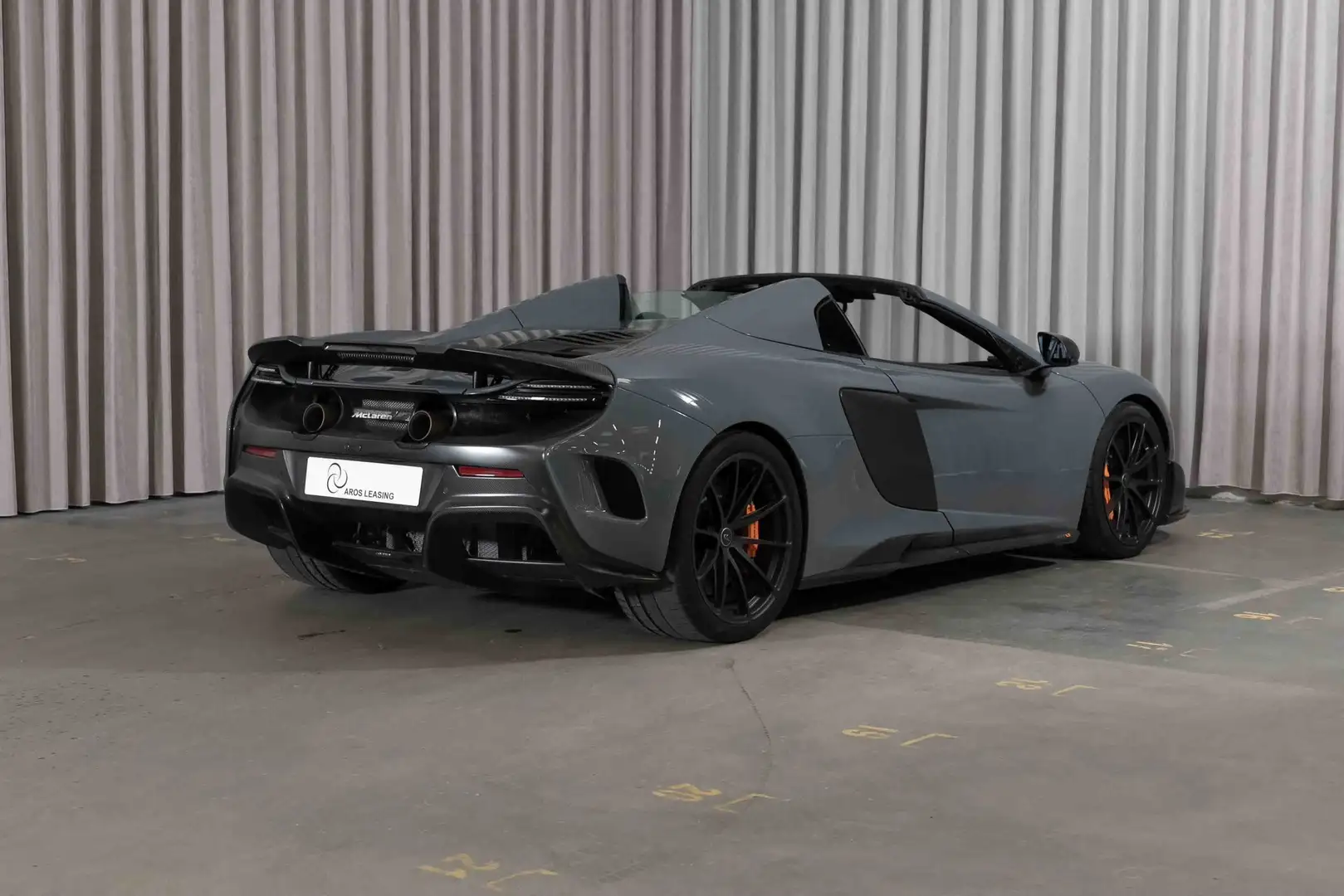 McLaren 675LT Spider V8 3.8 675 ch / MSO / TVA RECUPERABLE Grau - 2