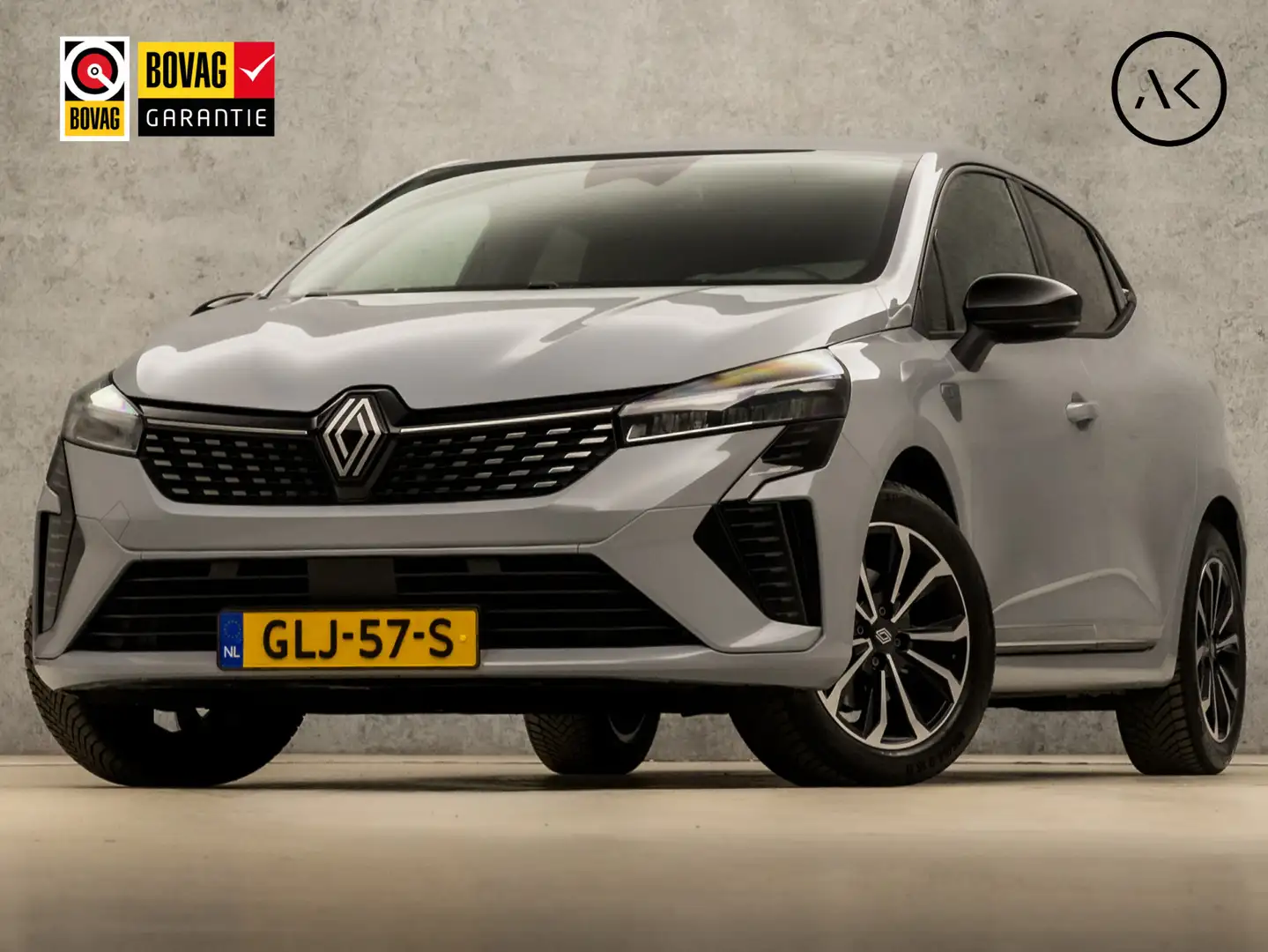 Renault Clio 1.6 E-Tech Full Hybrid 145 Alpine 143Pk Automaat ( Grijs - 1