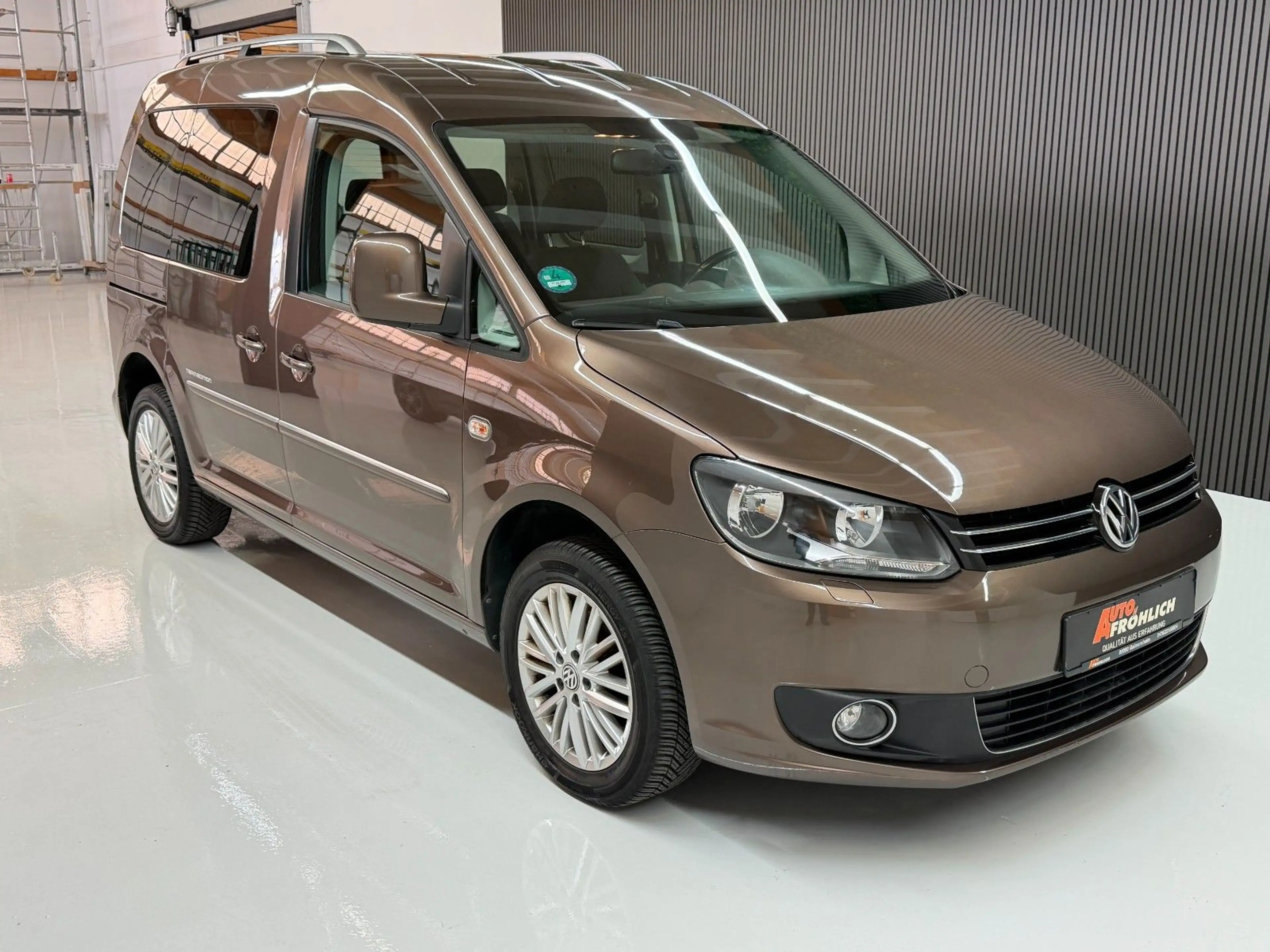 Volkswagen Caddy 1.2TSI Kombi Team Edition Sitzheizung Navi