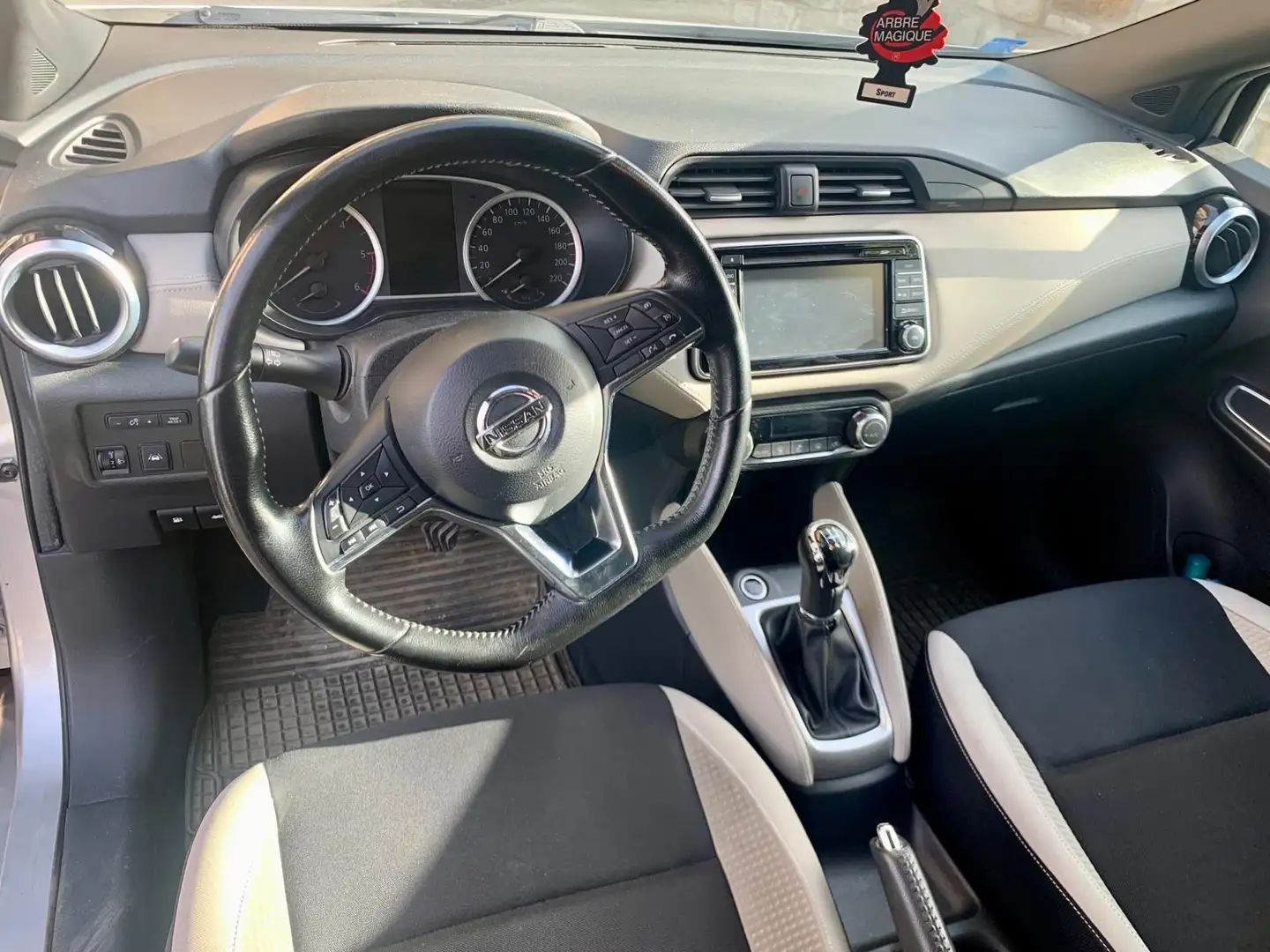 Nissan Micra Micra 1.5 dci Bose Personal Edition 90cv Argintiu - 2