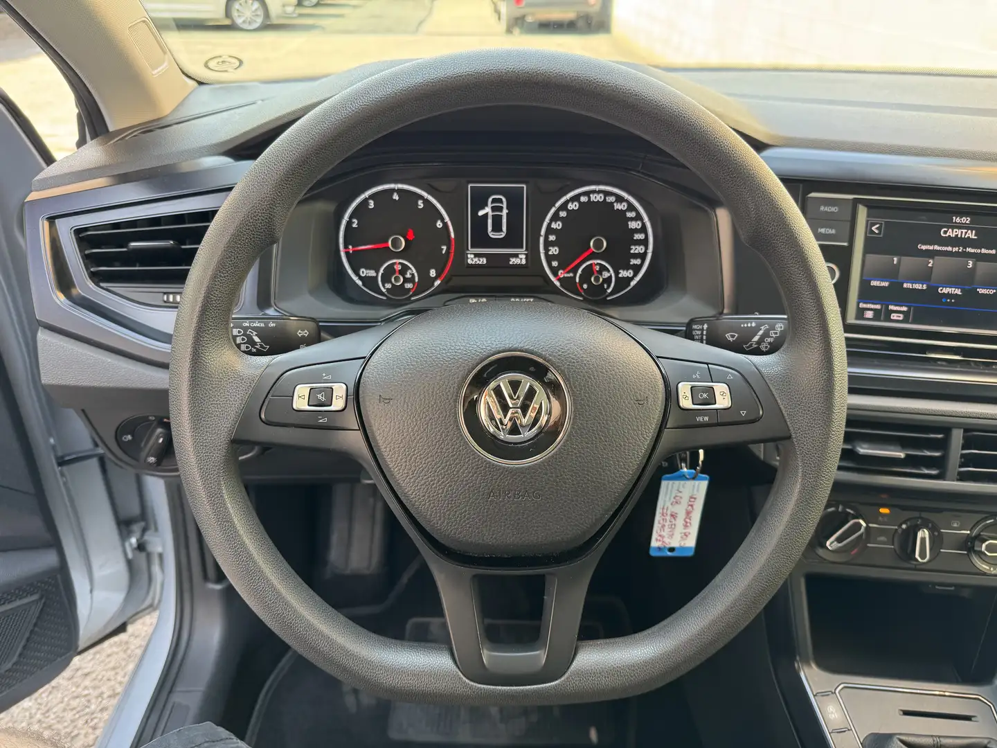 Volkswagen Polo Polo VI 2017 5p 1.0 mpi Trendline 65cv Zilver - 1