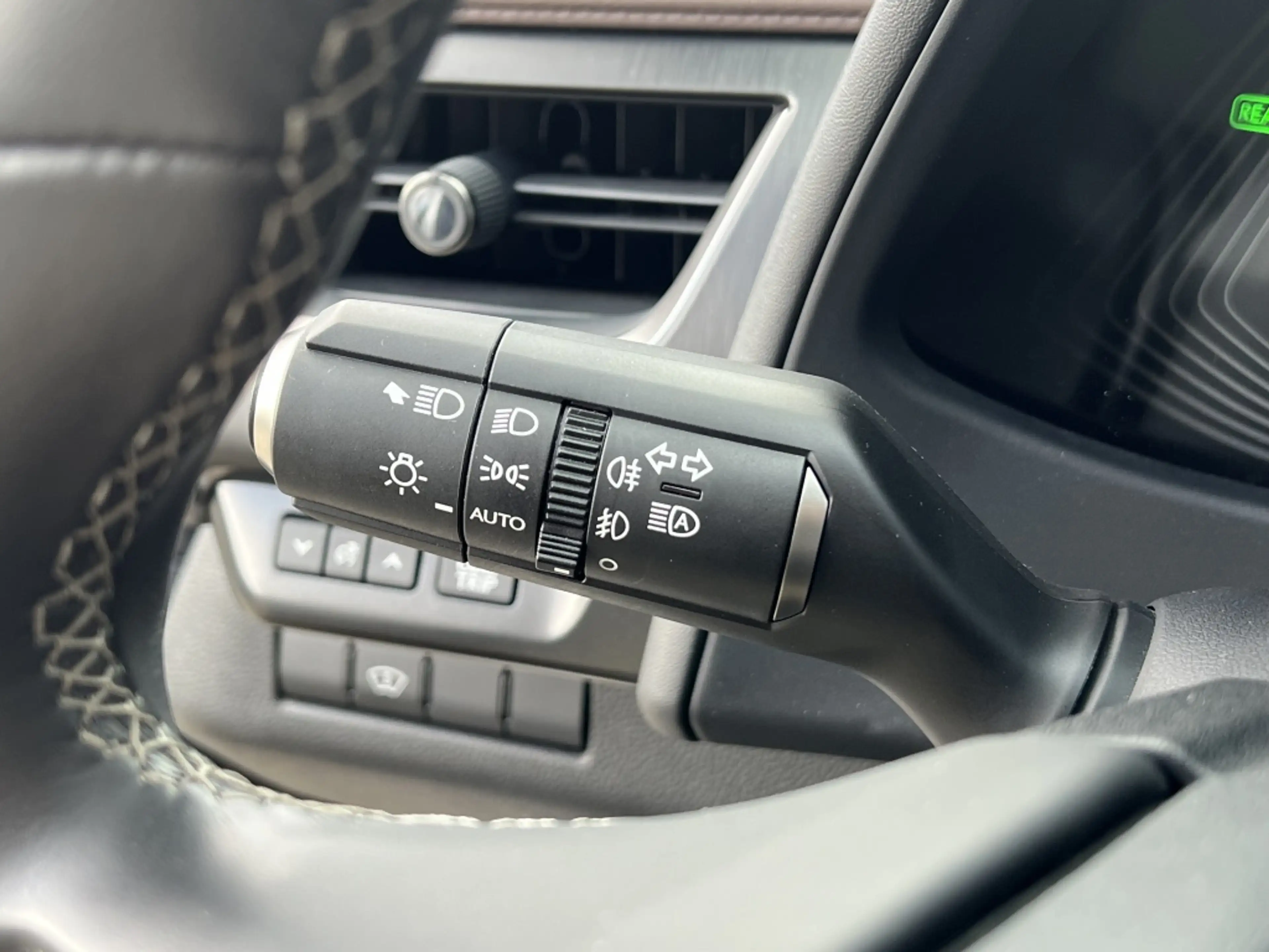 Lexus UX 250h Executive Line Automaat | NL Auto | Navi | Leder | — photo 18
