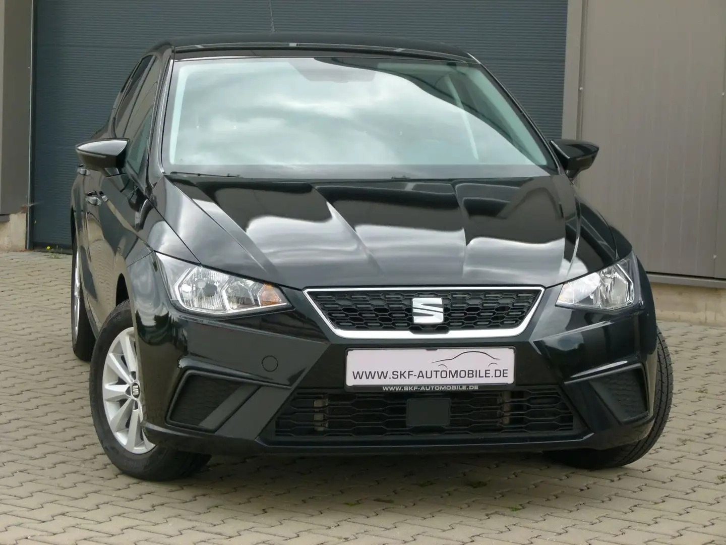 SEAT Ibiza Style CNG 1-Hand Alu Navi PDC FrontAssist Schwarz - 2