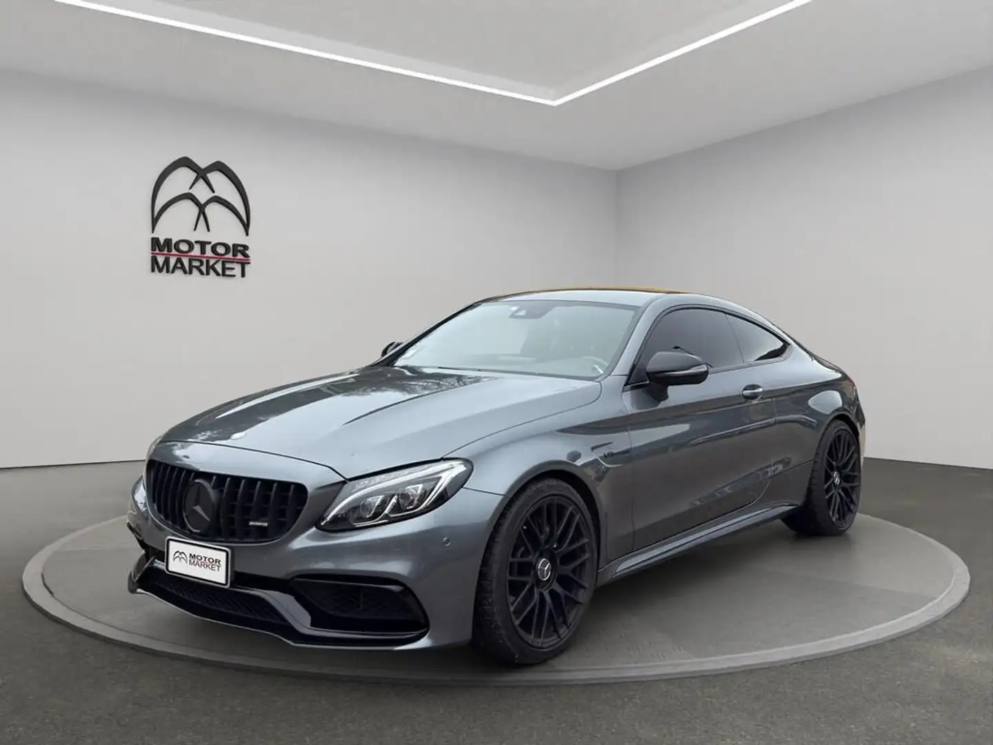 Mercedes-Benz C 63 AMG Coupe  auto Vert - 1