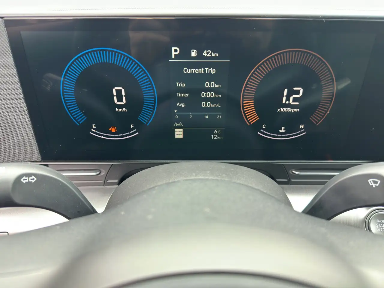 Hyundai KONA снимка Hyundai KONA