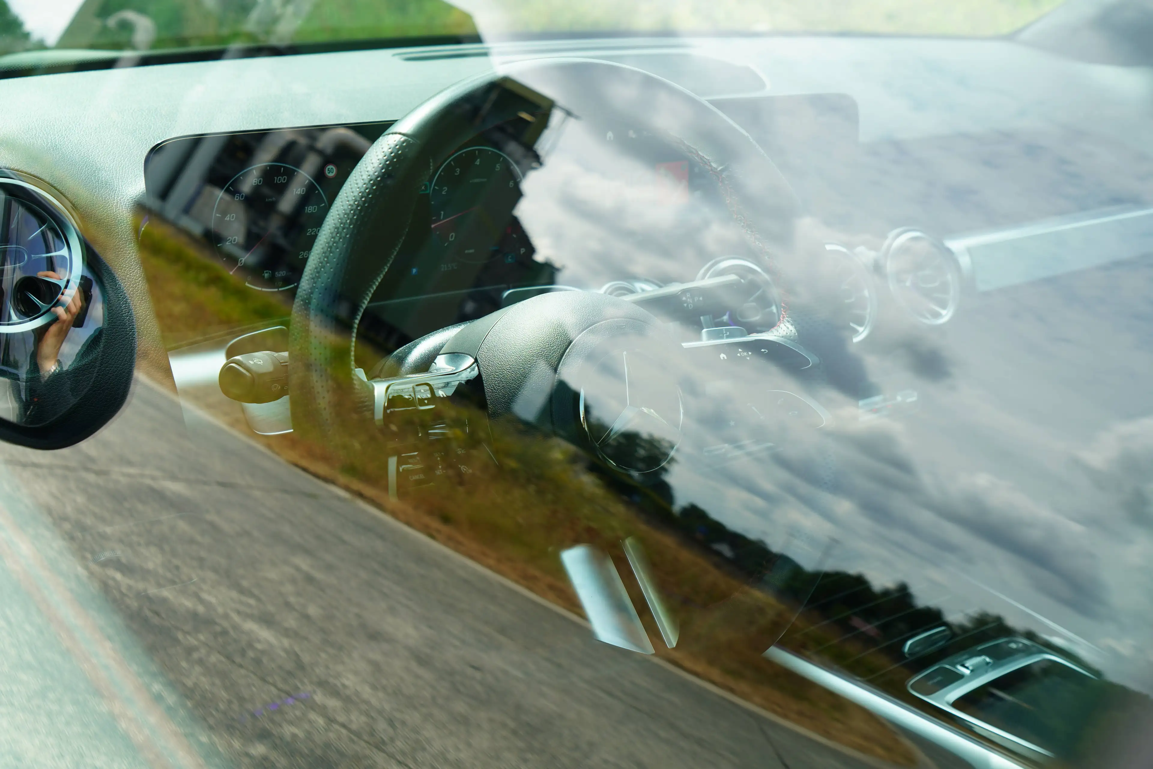 Mercedes-Benz GLB 180 AMG-LINE | Pano | 360° | Keyless | Elektr Ztls | 1st Owner! — photo 22