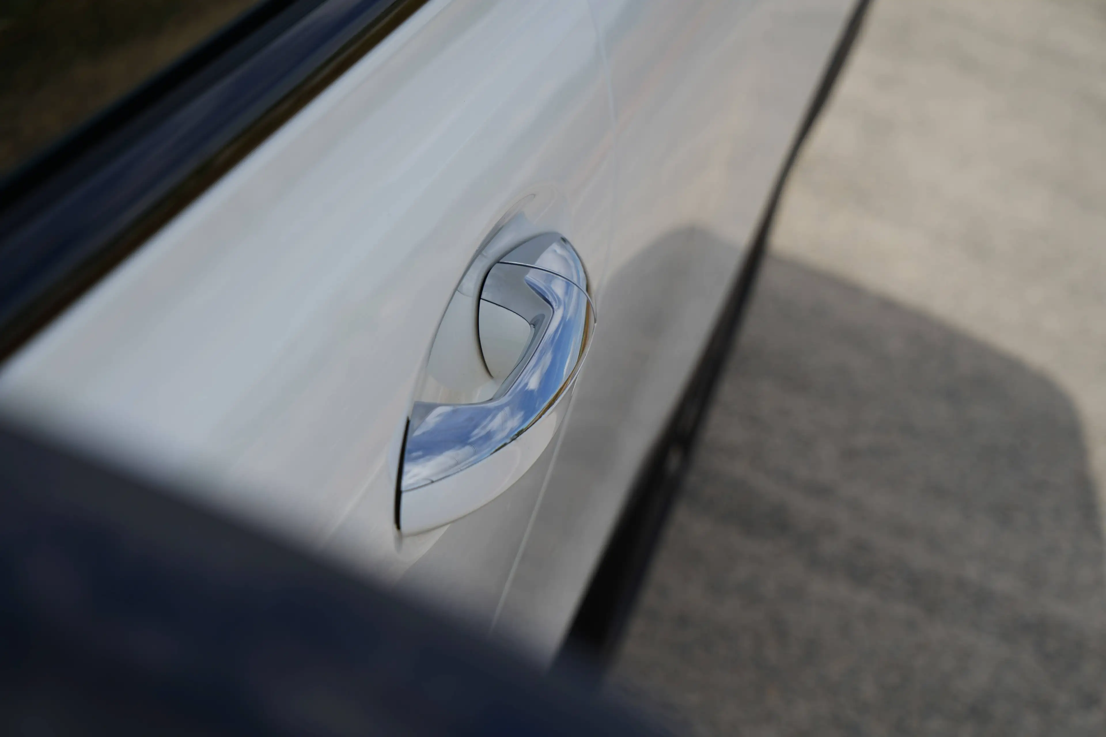 Mercedes-Benz GLB 180 AMG-LINE | Pano | 360° | Keyless | Elektr Ztls | 1st Owner! — photo 11