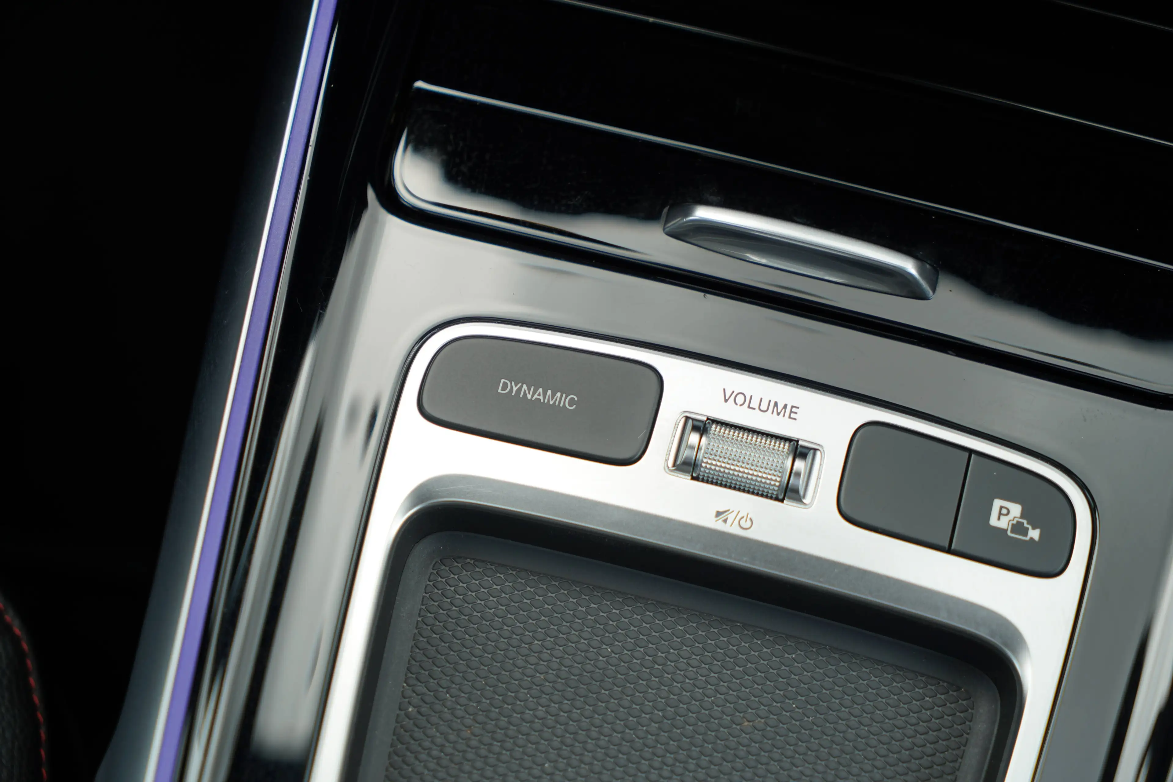 Mercedes-Benz GLB 180 AMG-LINE | Pano | 360° | Keyless | Elektr Ztls | 1st Owner! — photo 41