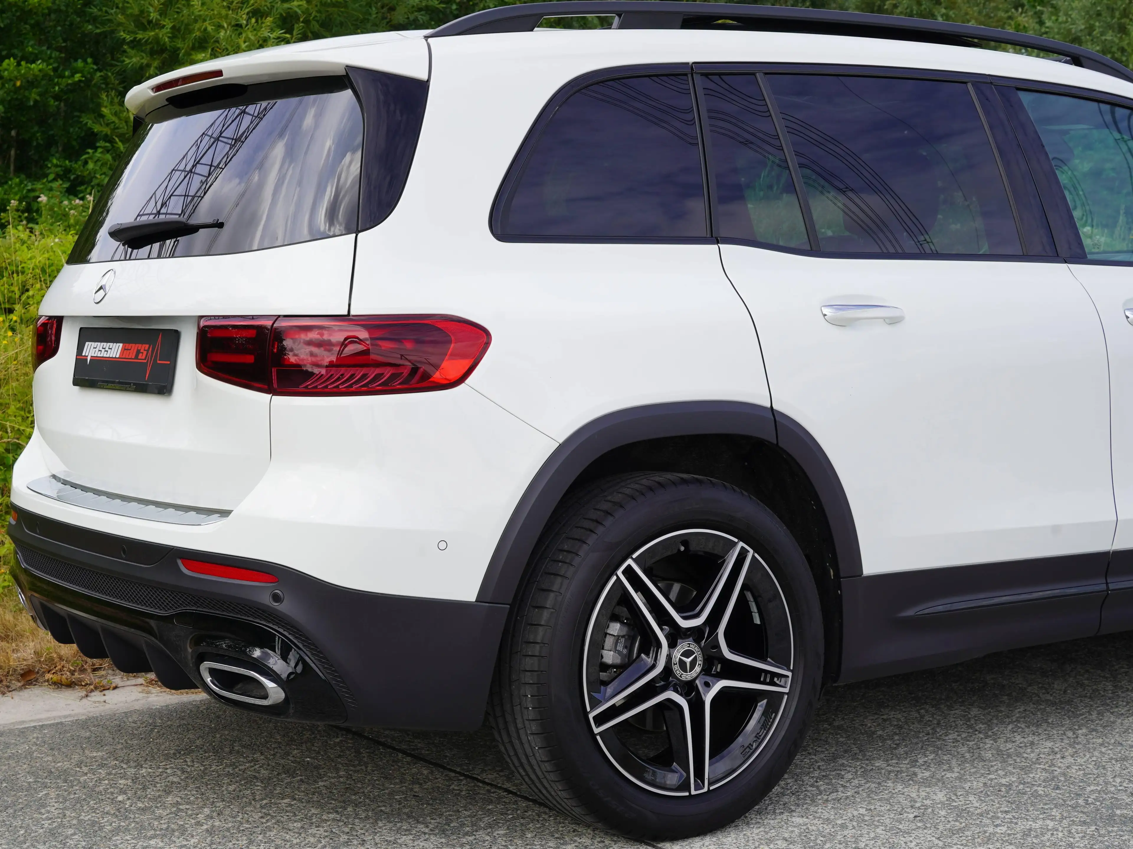 Mercedes-Benz GLB 180 AMG-LINE | Pano | 360° | Keyless | Elektr Ztls | 1st Owner! — photo 18