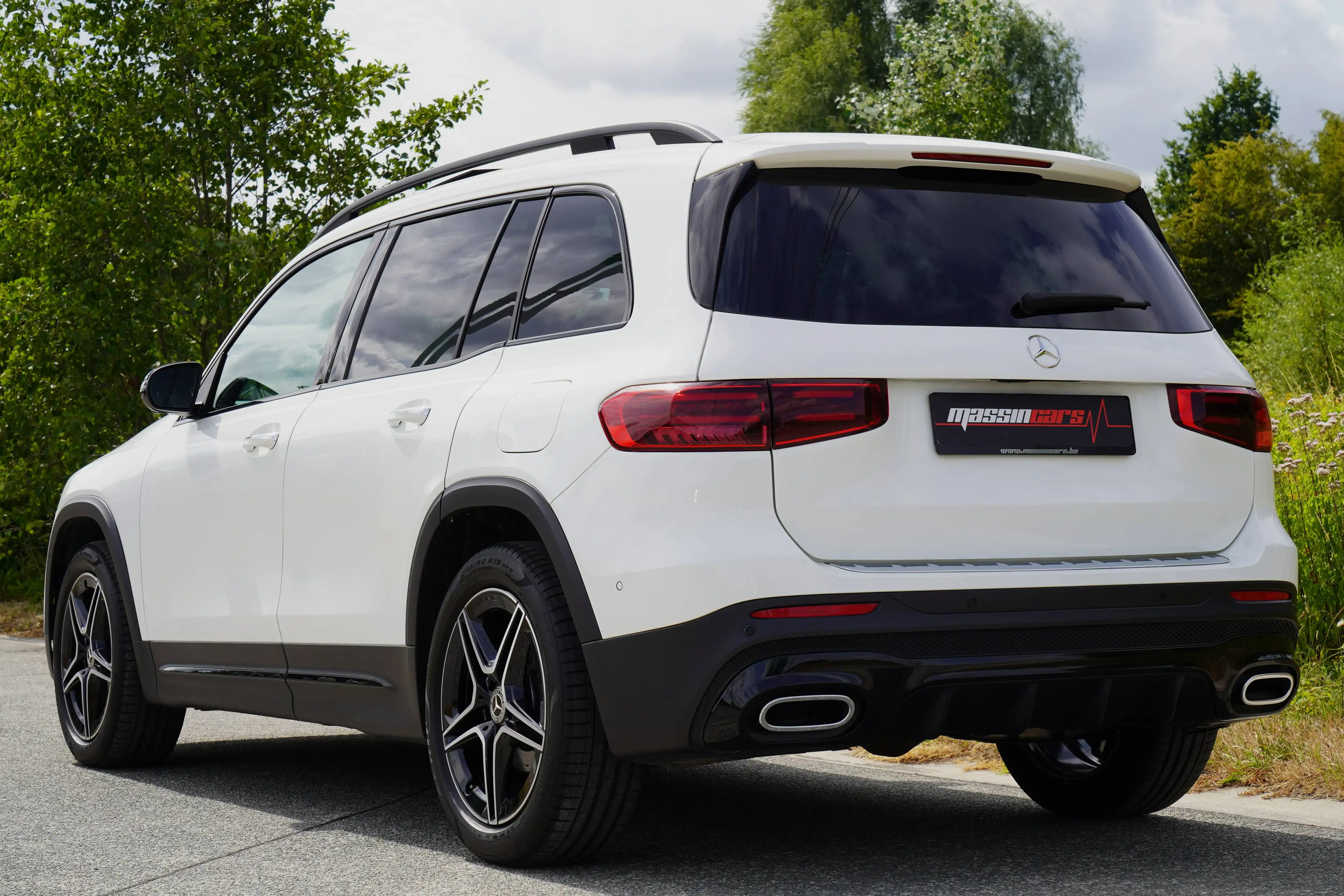 Mercedes-Benz GLB 180 AMG-LINE | Pano | 360° | Keyless | Elektr Ztls | 1st Owner! — photo 21