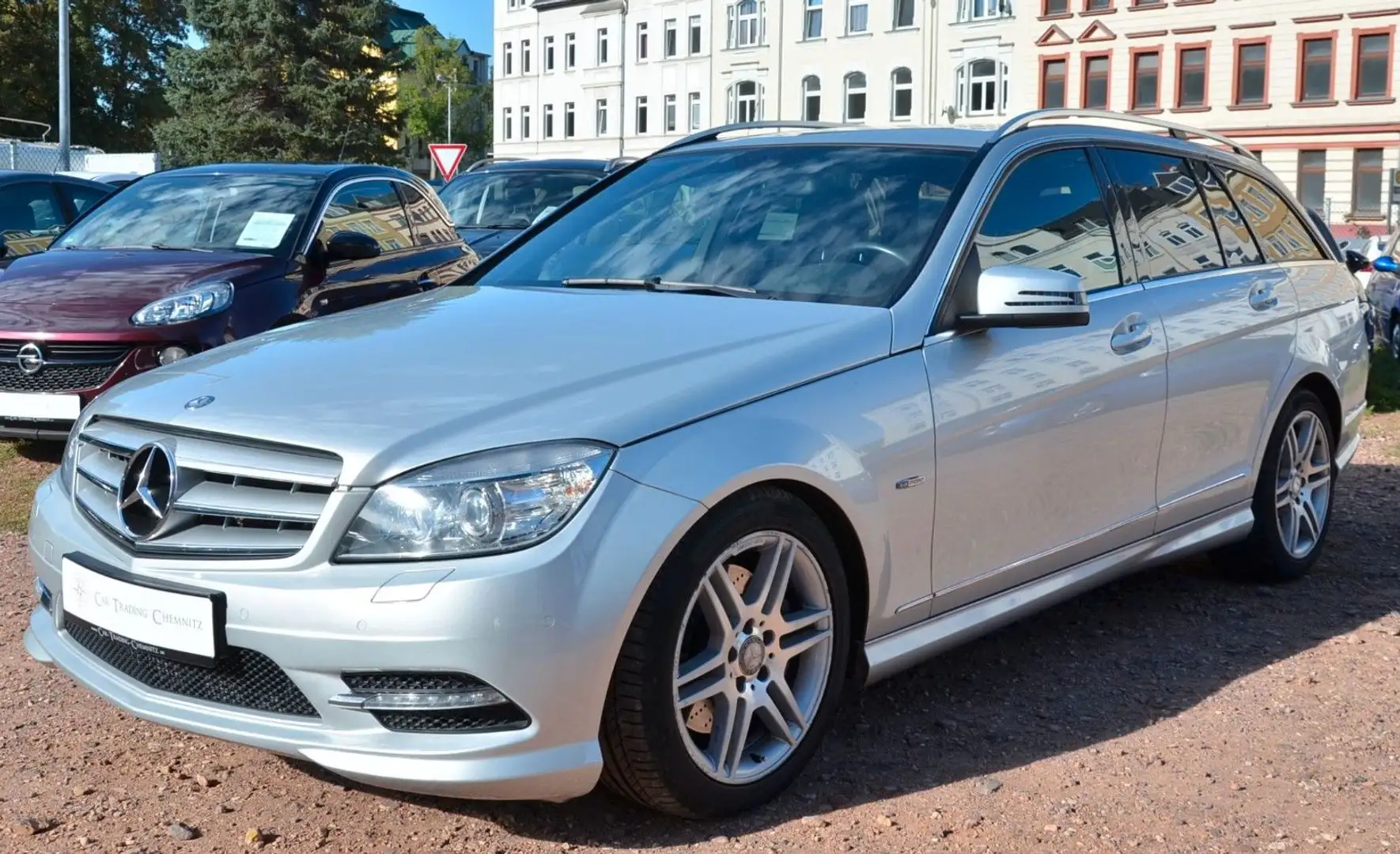 Mercedes-Benz C 350 CDI 4Matic AMG Automatik Navi Xenon Leder Plateado - 1