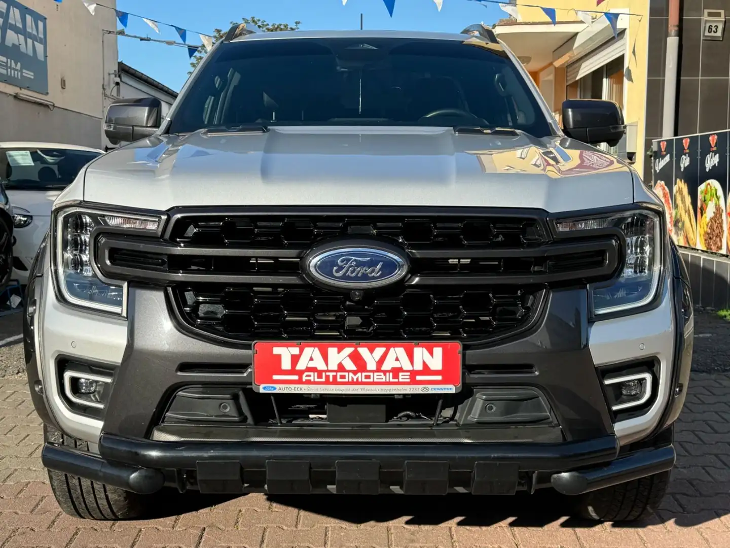 Ford Ranger Wildtrak e-4WD Doppelkabine Silber - 2