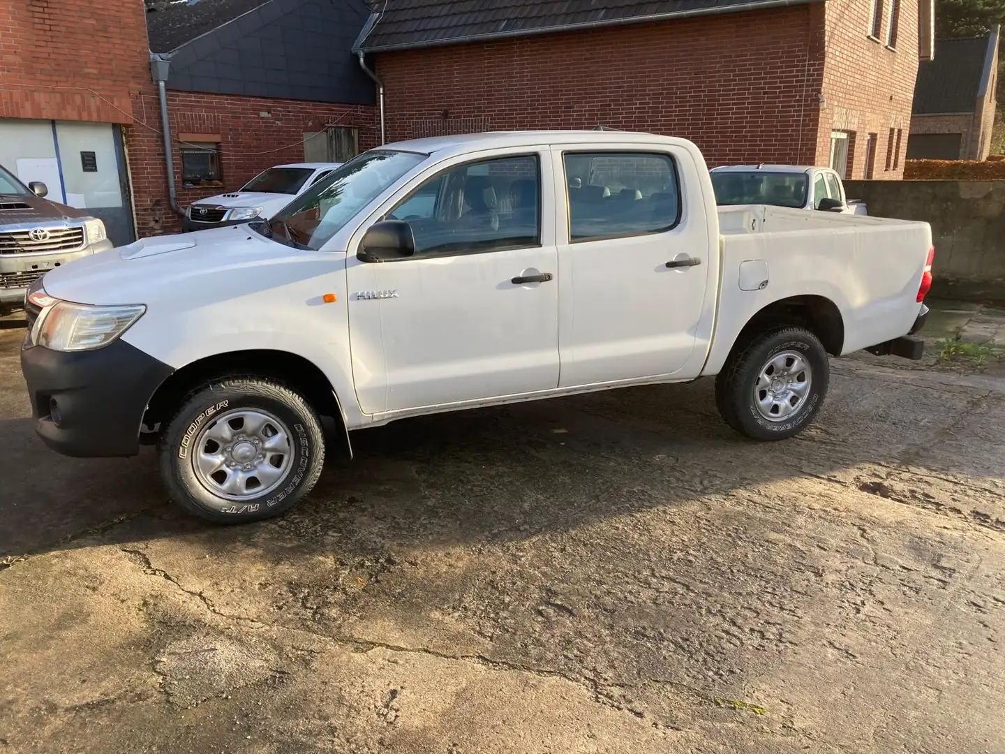 Toyota Hilux Double Cab,AC,4x4,nettoexp:12500€ - 1