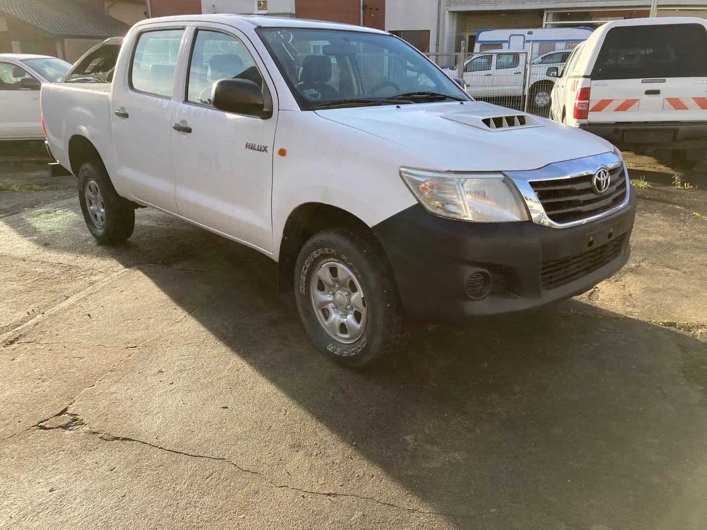 Toyota Hilux Double Cab,AC,4x4,nettoexp:12500€ - 2