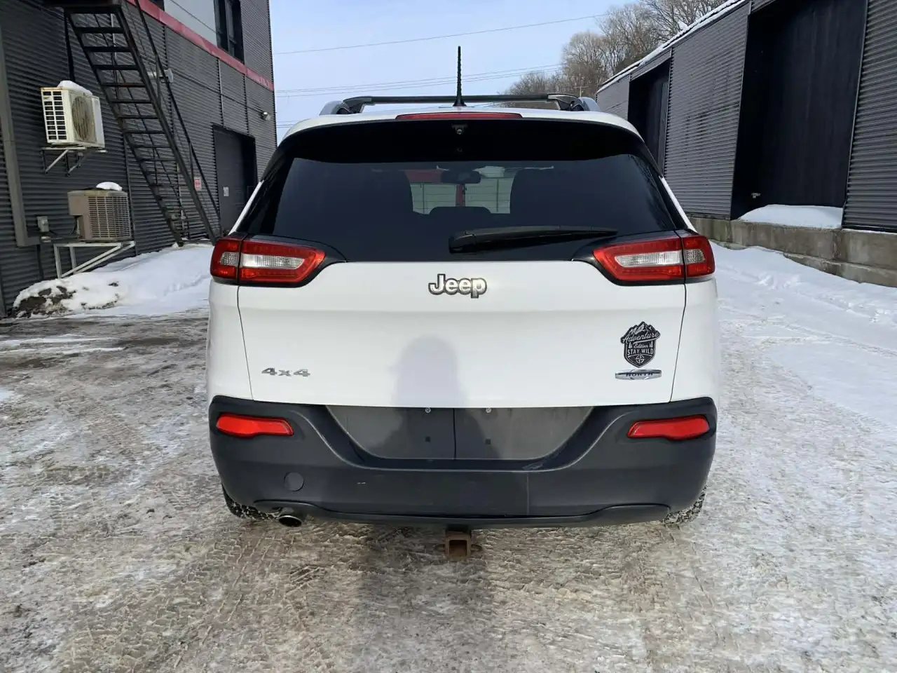 Jeep Cherokee снимка Jeep Cherokee