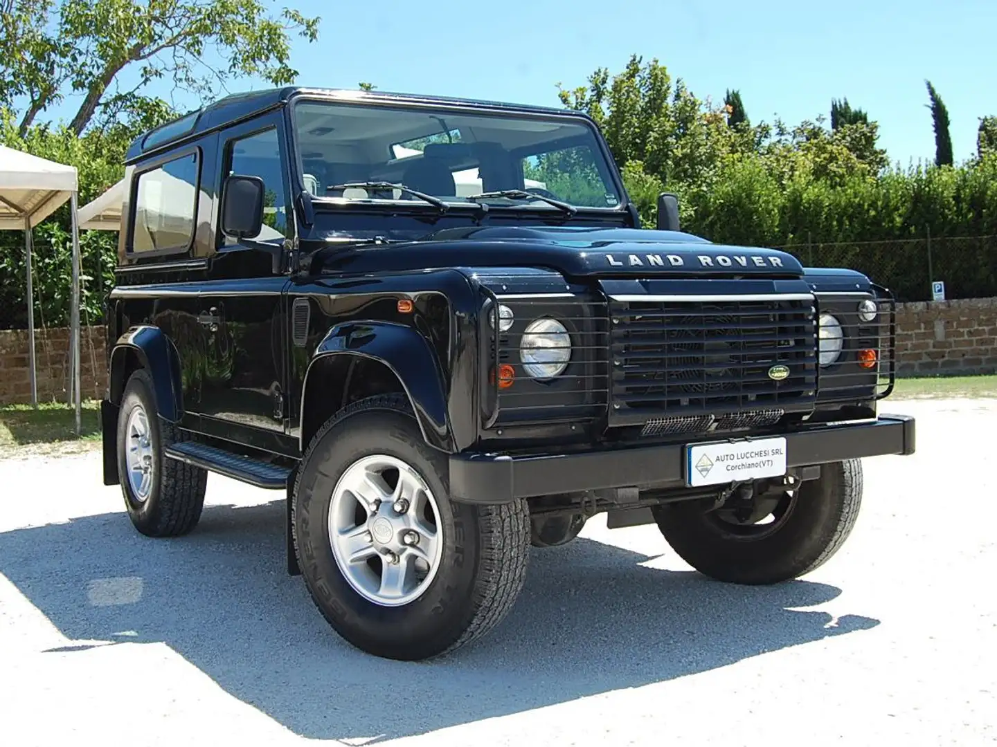 Land Rover Defender Defender VI 2007 90 90 2.4 td SE SW Nero - 1