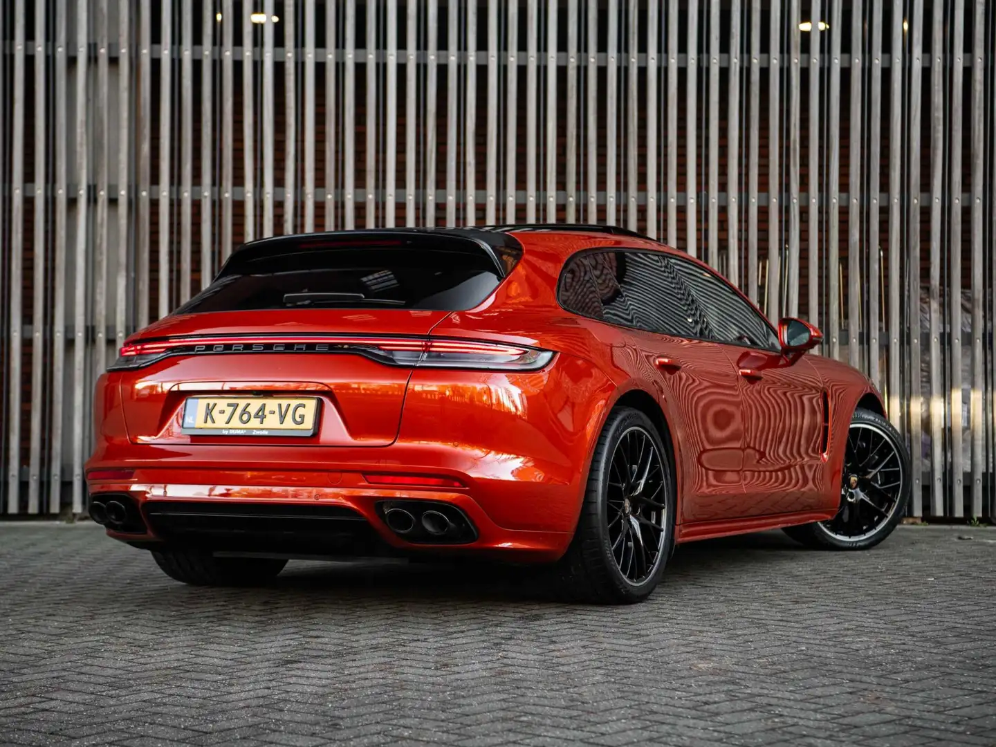 Porsche Panamera Sport Turismo 4.0 V8 Turbo S E-Hybrid 700pk |BTW|N Oranje - 2