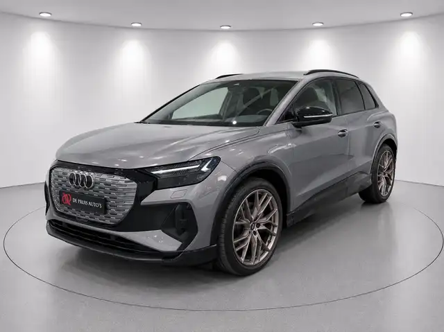 Audi Q4 e-tron 40 S edition Brons 77 kWh Martix Panorama 21 Inch