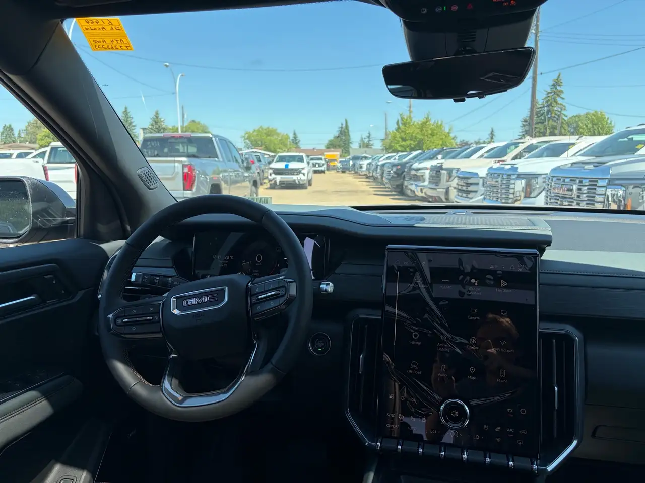 GMC Acadia снимка GMC Acadia