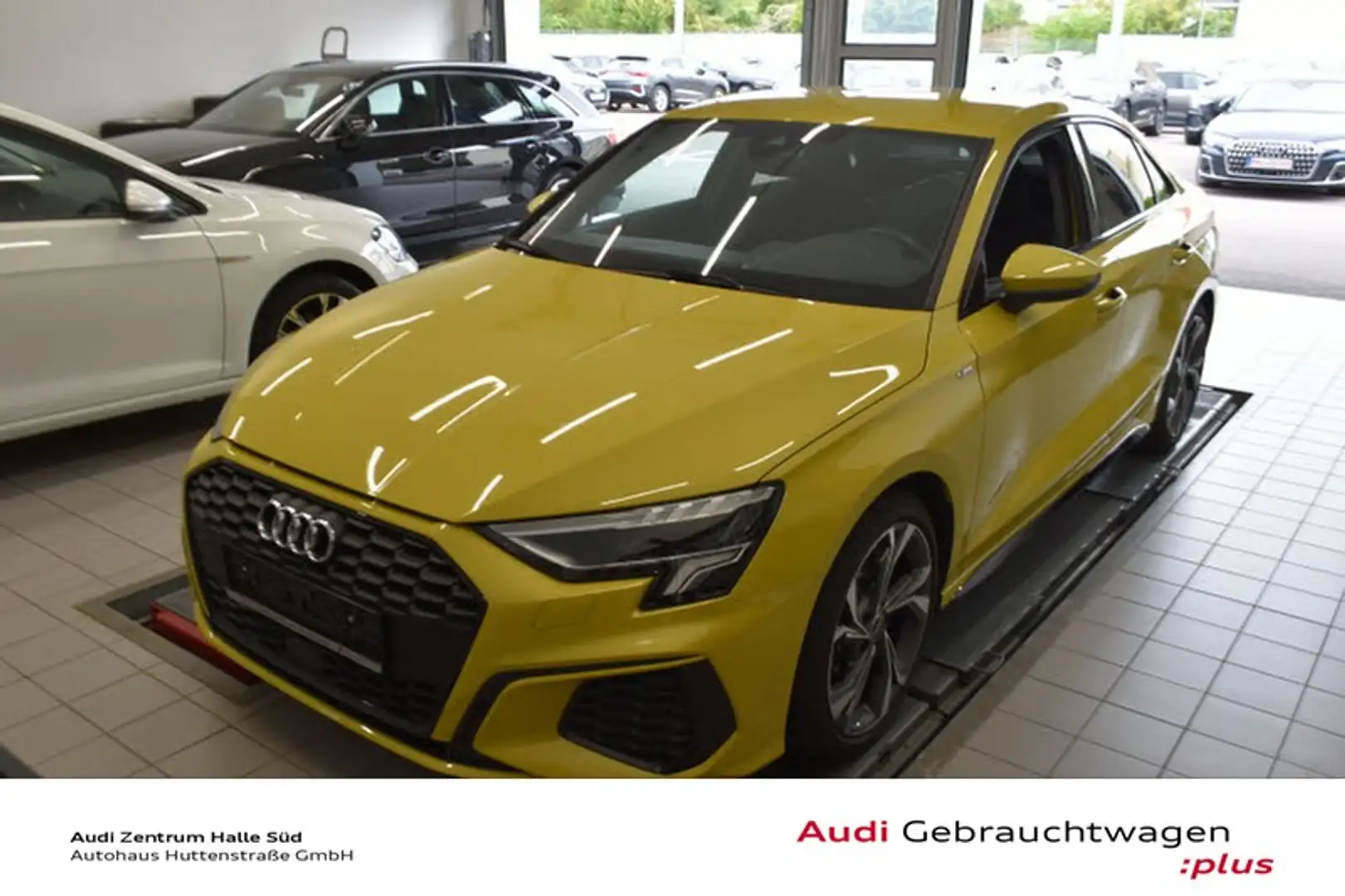 Audi A3 Limousine 30 TFSI S line LED VIRTUAL LM18 Gelb - 1