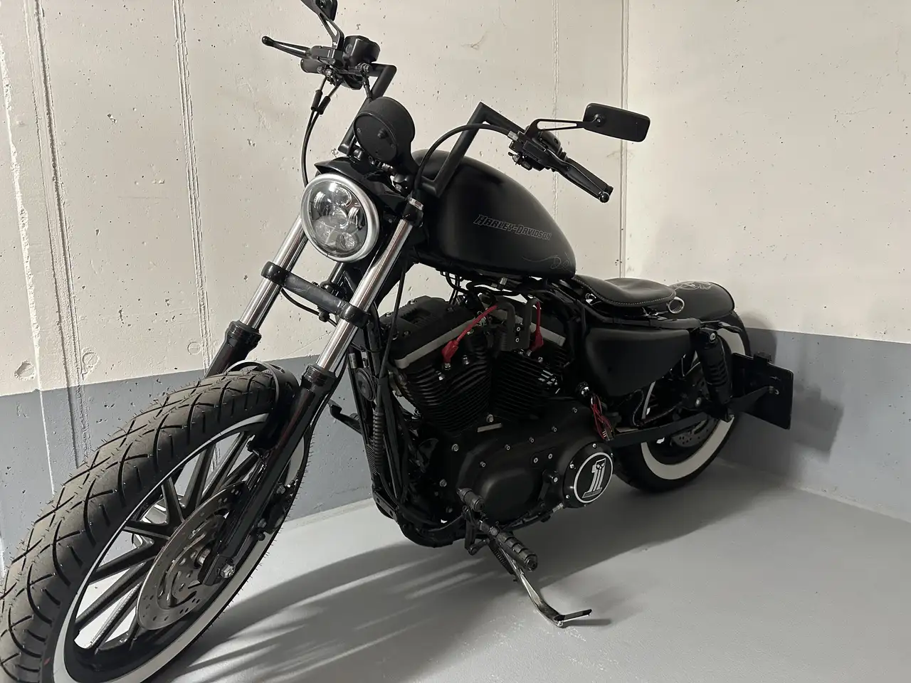 Harley-Davidson Iron 883