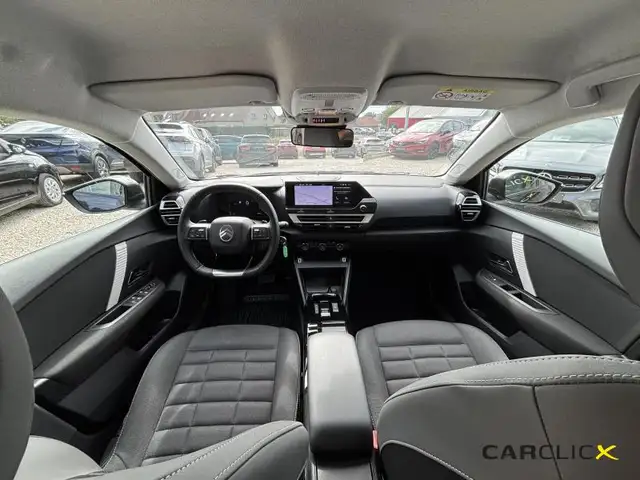 Citroen C4 view 12