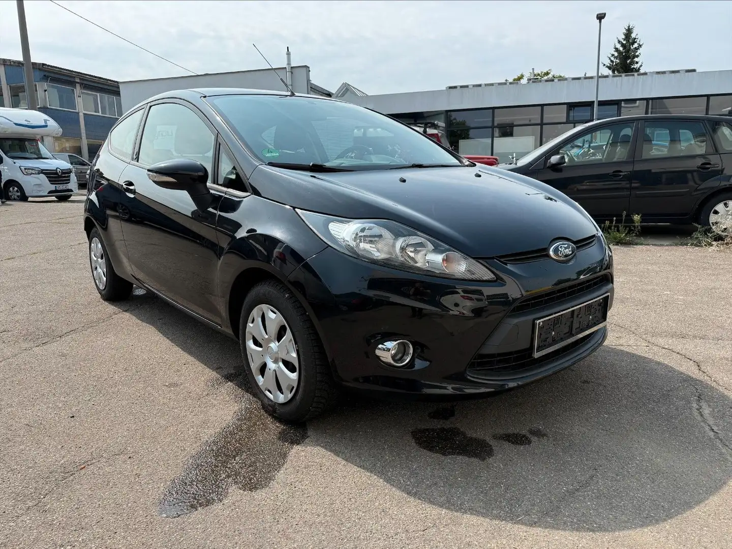 Ford Fiesta Champions Edition Schwarz - 2