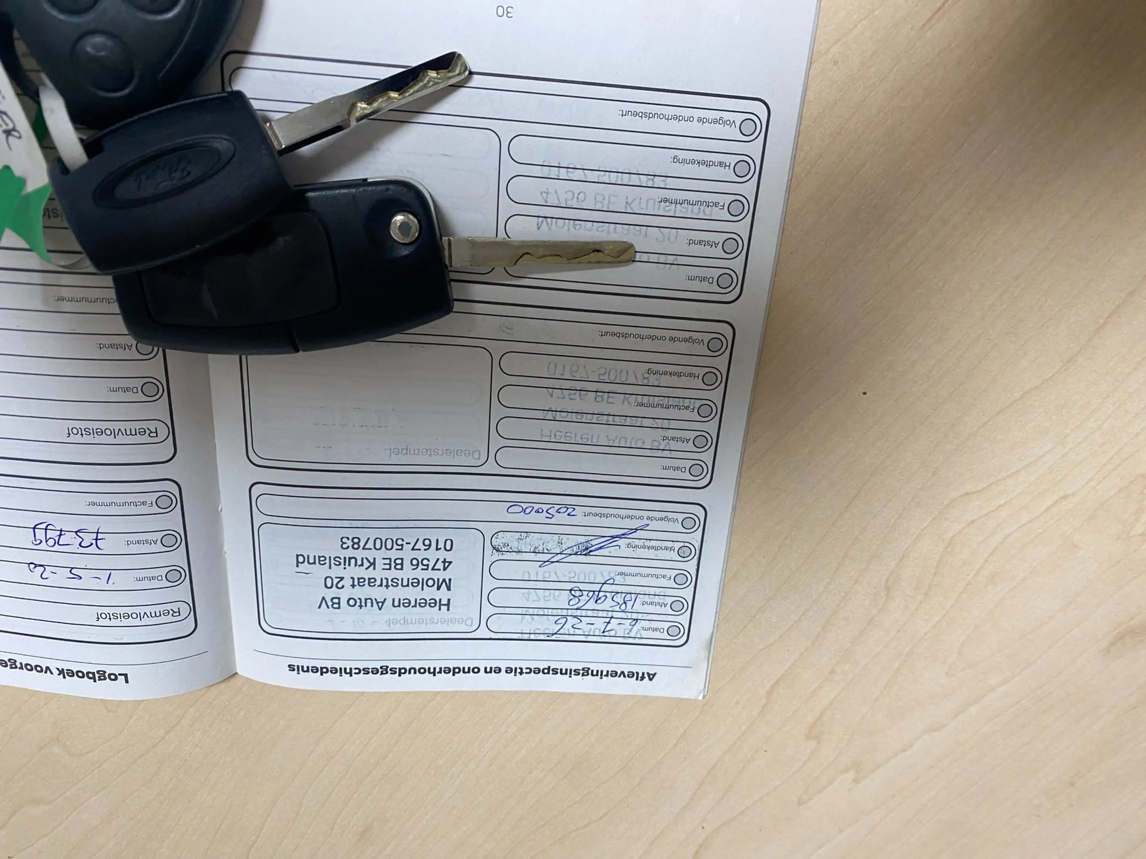 Ford Tourneo Courier 1.0 Titanium — photo 14