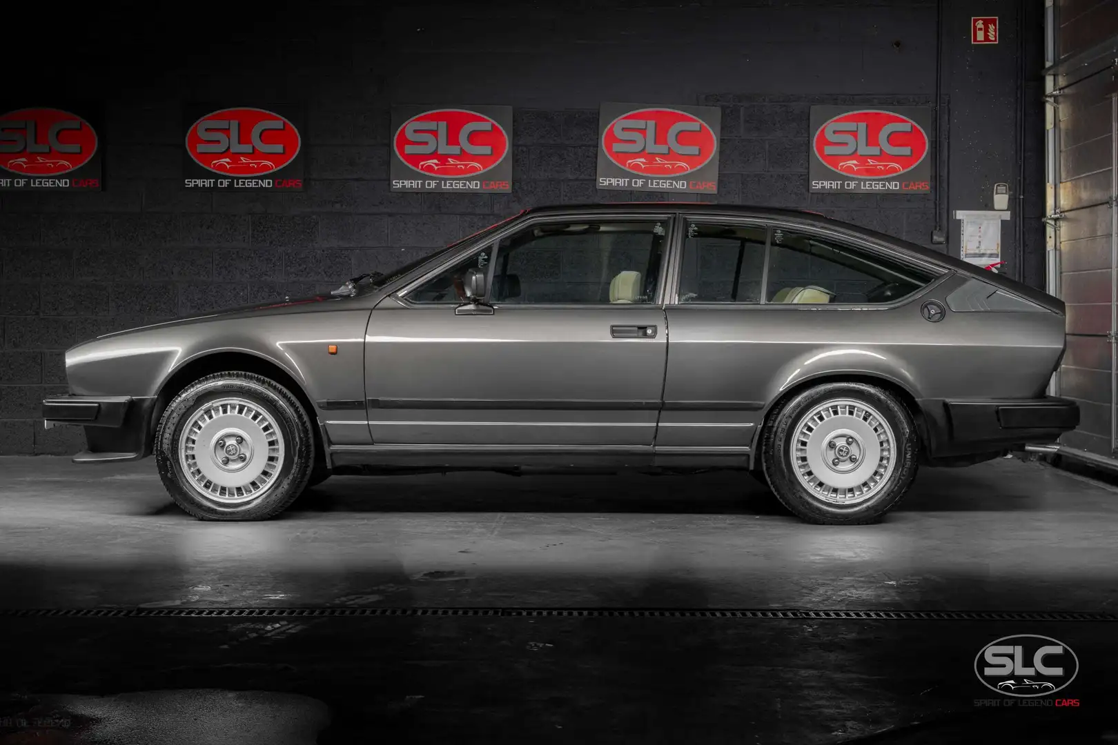 Alfa Romeo GTV Alfetta GTV 2.0 Grau - 2