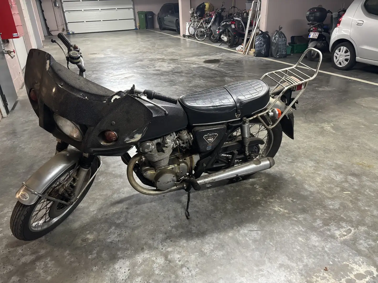 Honda CB 450 - 1