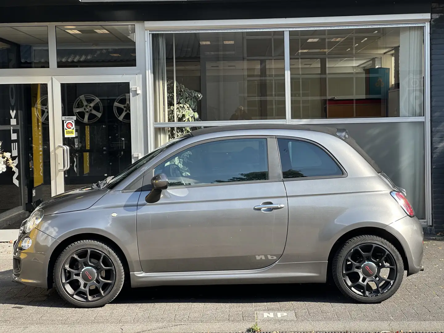 Fiat 500C 0.9 TwinAir Turbo 500S CABRIO / CLIMA / LEER / ELE Grijs - 2
