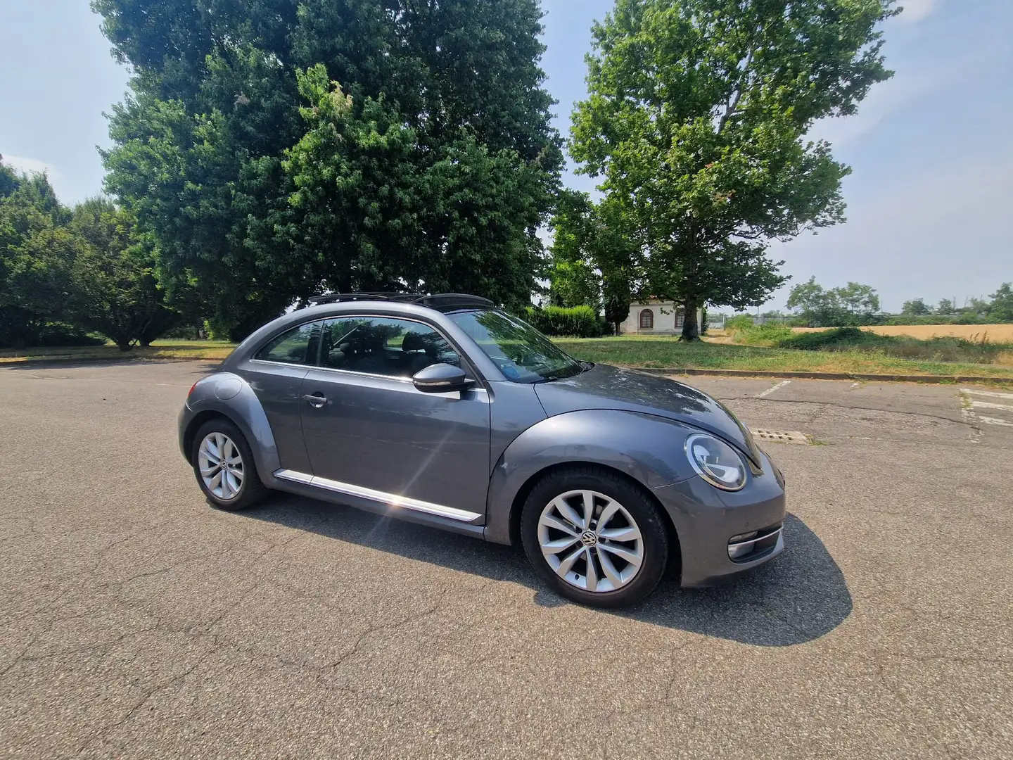 Volkswagen Beetle Maggiolino 1.2 TSI 105cv Grigio - 2