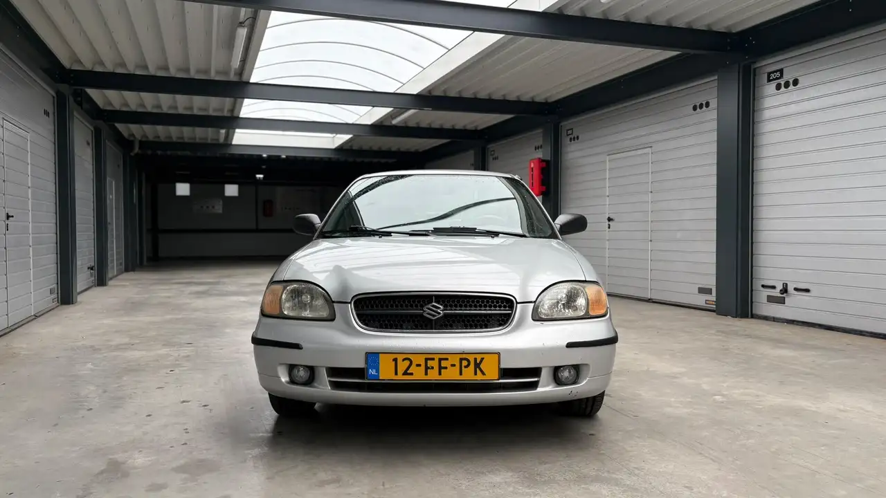 Suzuki Baleno 1.8 GTX, foto 10