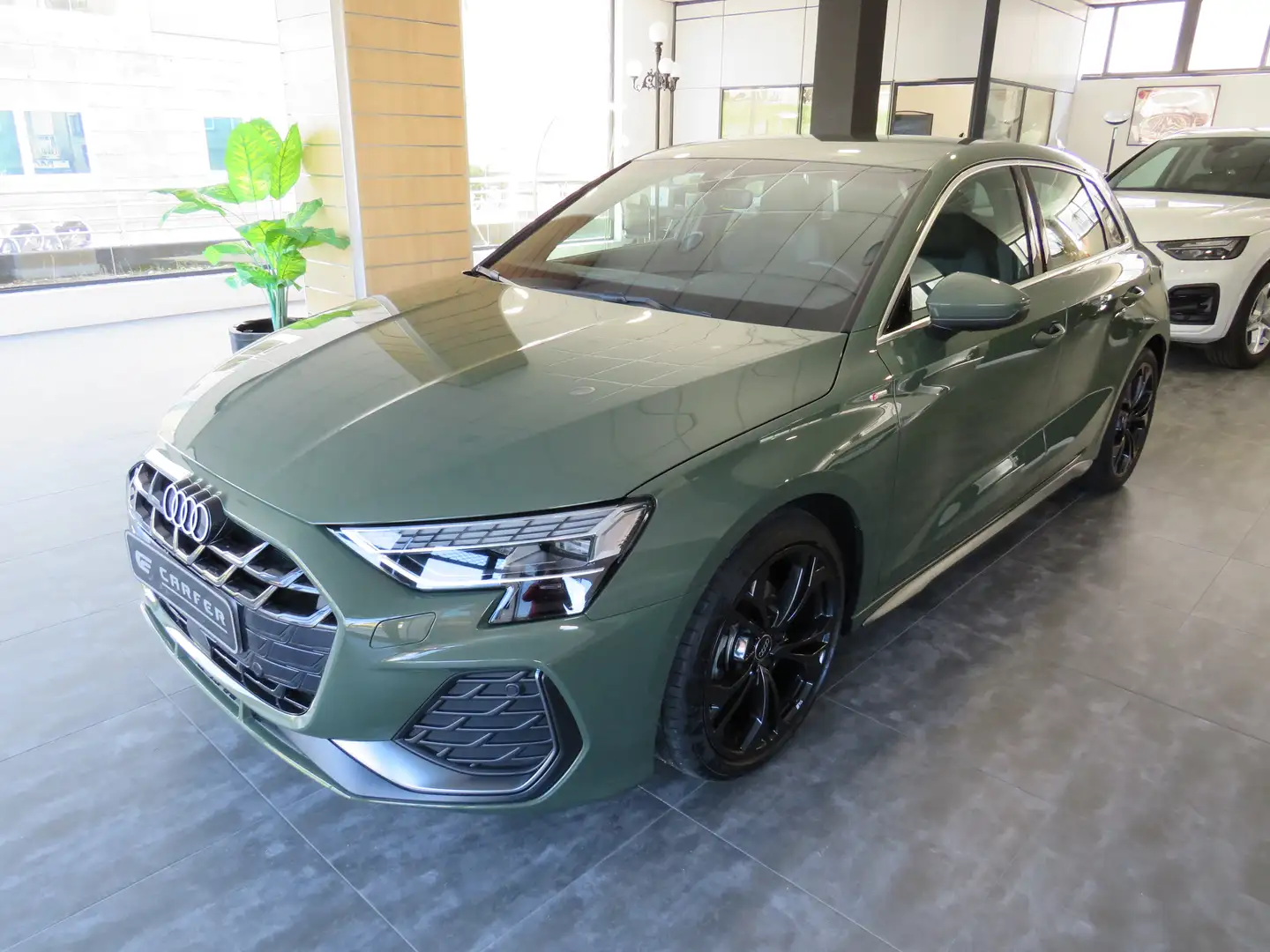 Audi A3 Sportback TFSI Genuine S tronic 110kW Verde - 1