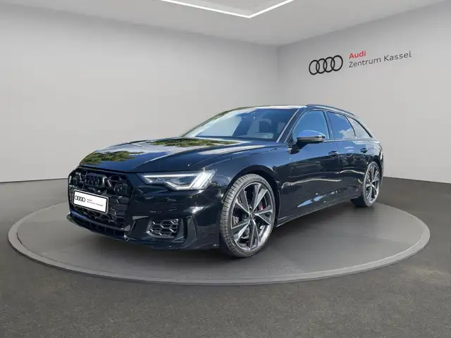 Audi S6 view 2