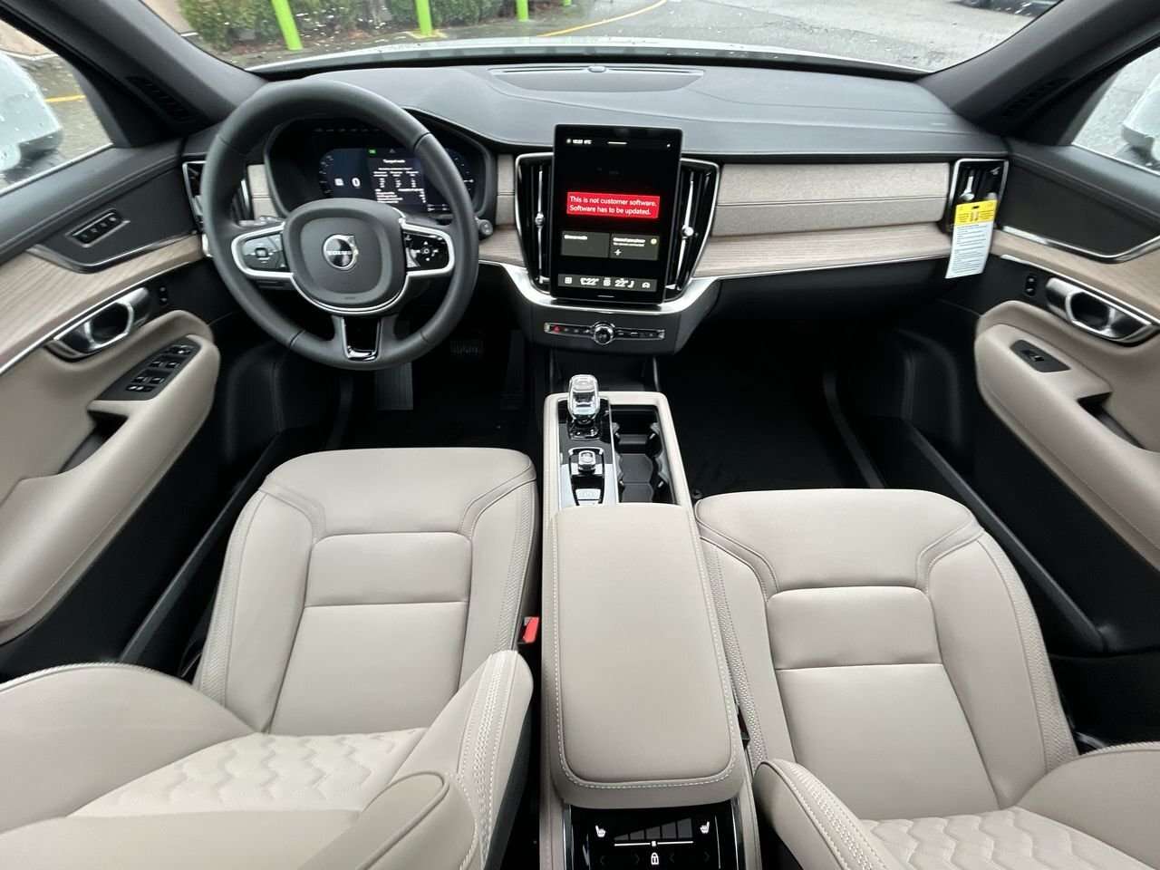 2026 Volvo XC90 Core 7-Seater (Bright Theme) Pilot Assist | Rear C thumb 25