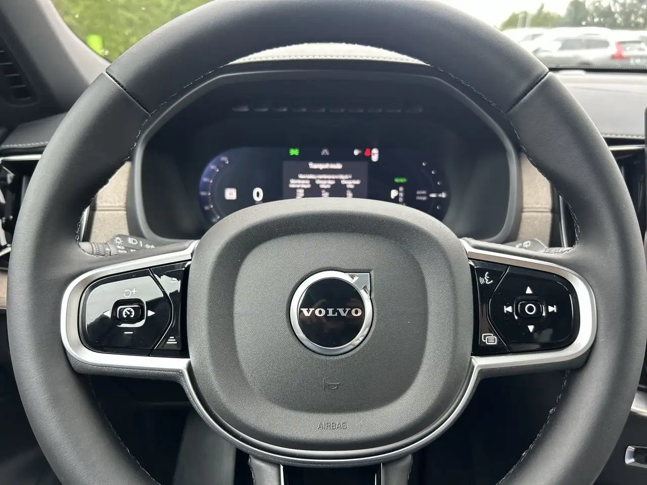 Volvo XC90 снимка Volvo XC90