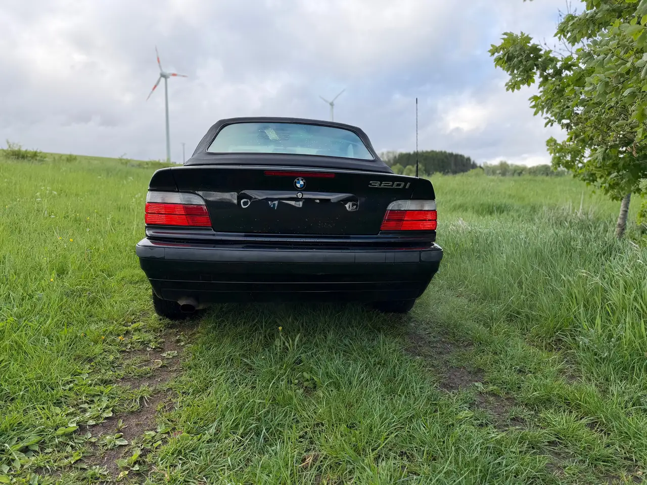 BMW 320i Exclusiv Edition, foto 6