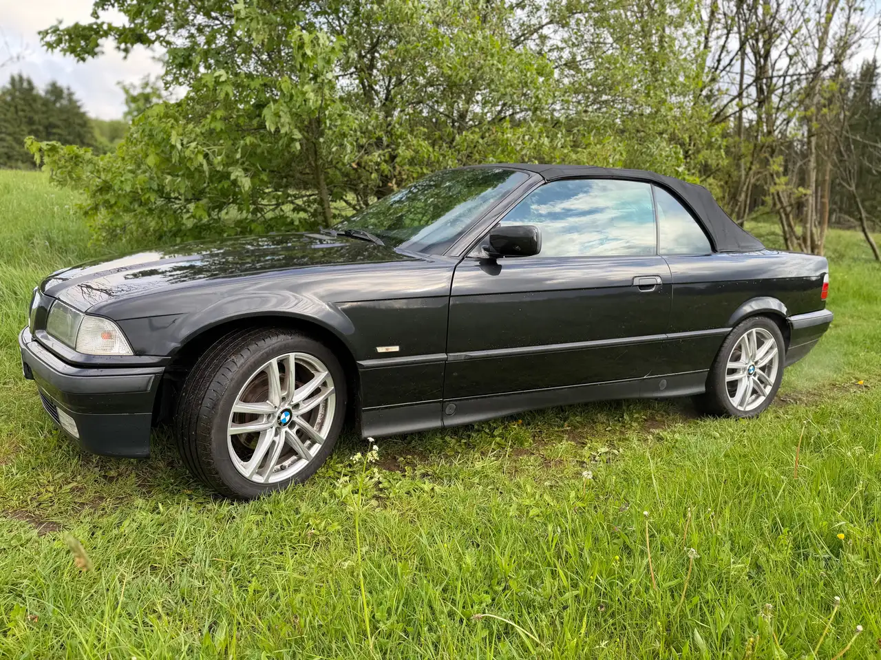 BMW 320i Exclusiv Edition, foto 8